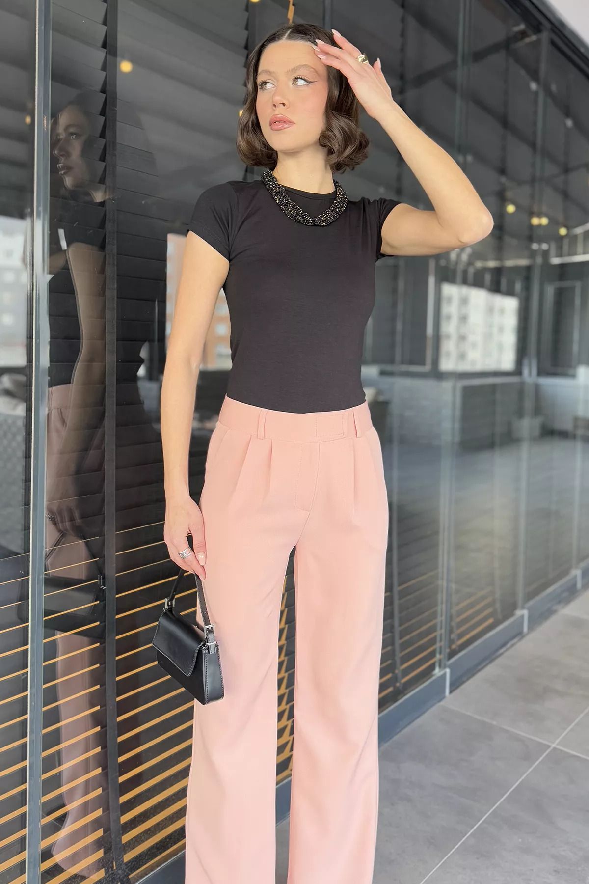 complete the look image