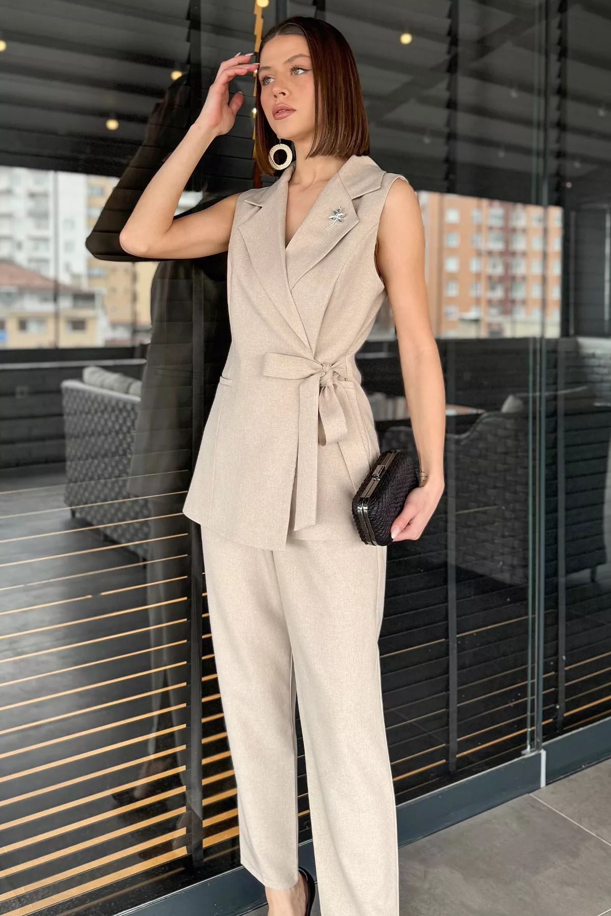 GÜLSELİ-Women's Stone Brooch Detailed Vest and Pantalon Double Set 2
