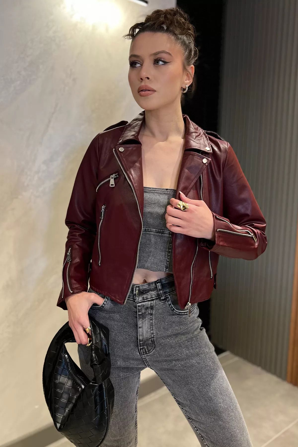 GÜLSELİ-Claret Red Women's Zippered Crop Top Faux Leather Jacket 1