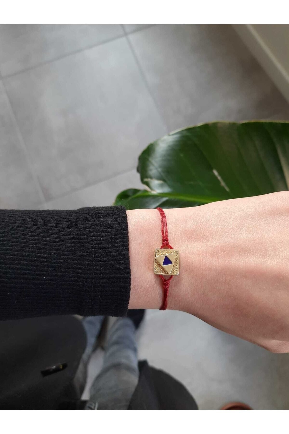 Juju-Rope Bracelet with Triangle Enamel in the Middle 3