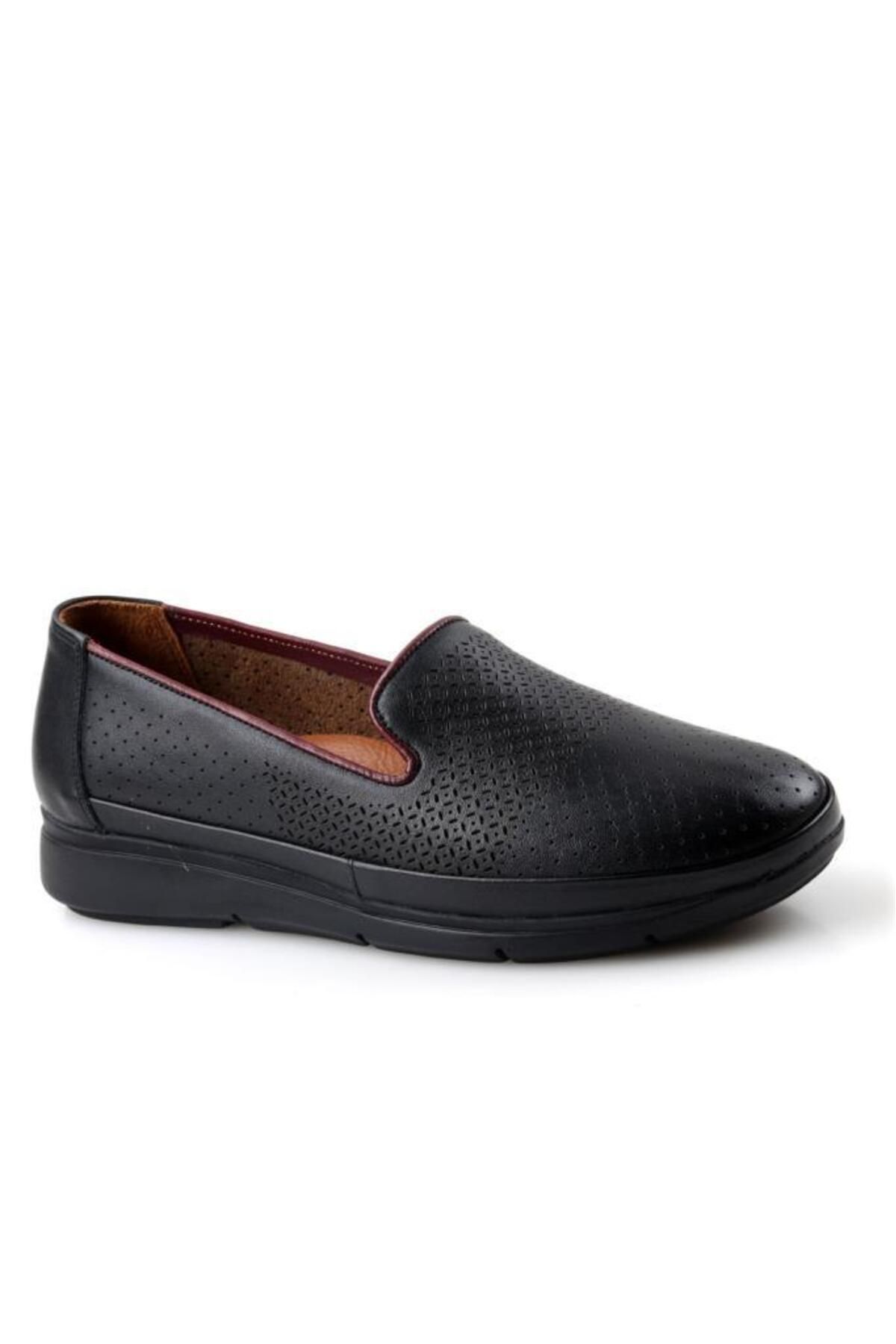 Scavia-02444 حذاء كاجوال جلدي للنساء من Ortho Pedic 1