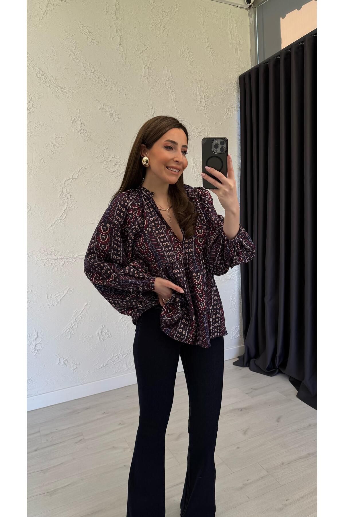 elif teke-Purple Ethnic Pattern Blouse 3