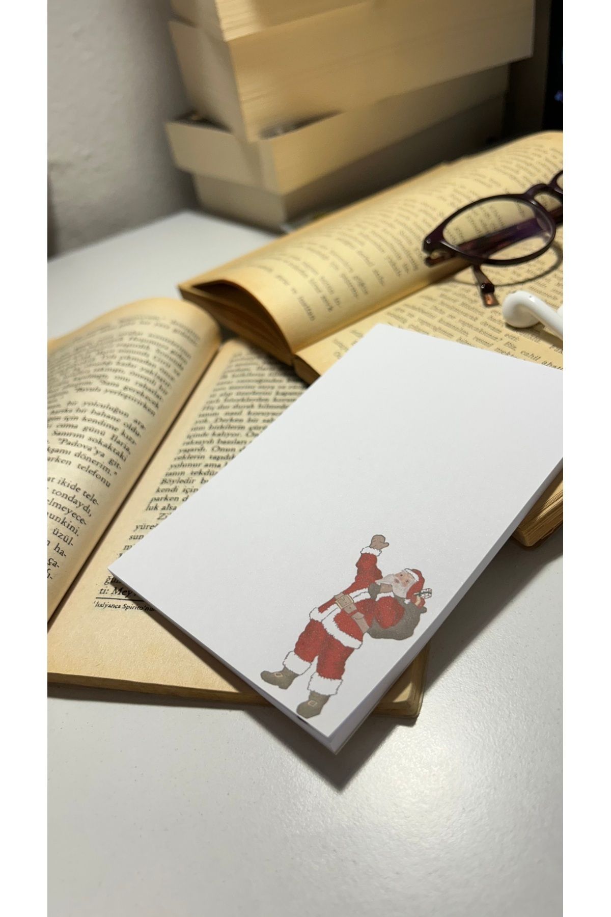 Handeto Kraft-Winter Themed A6 Unlined Notebook, Santa Claus Memo Pad Notepad, Check Pluck with Glue 6