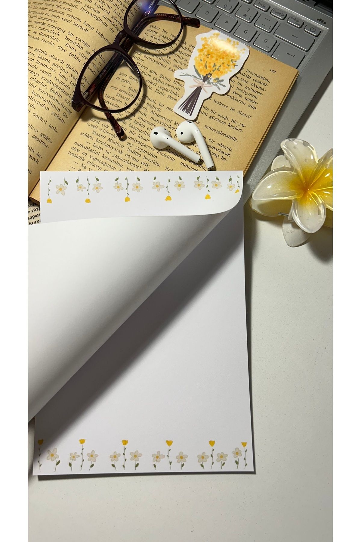 Handeto Kraft-Daisy Themed A5 Notepad - Check Pluck Notebook with Glue Memo Pad and No Line Notebook 3