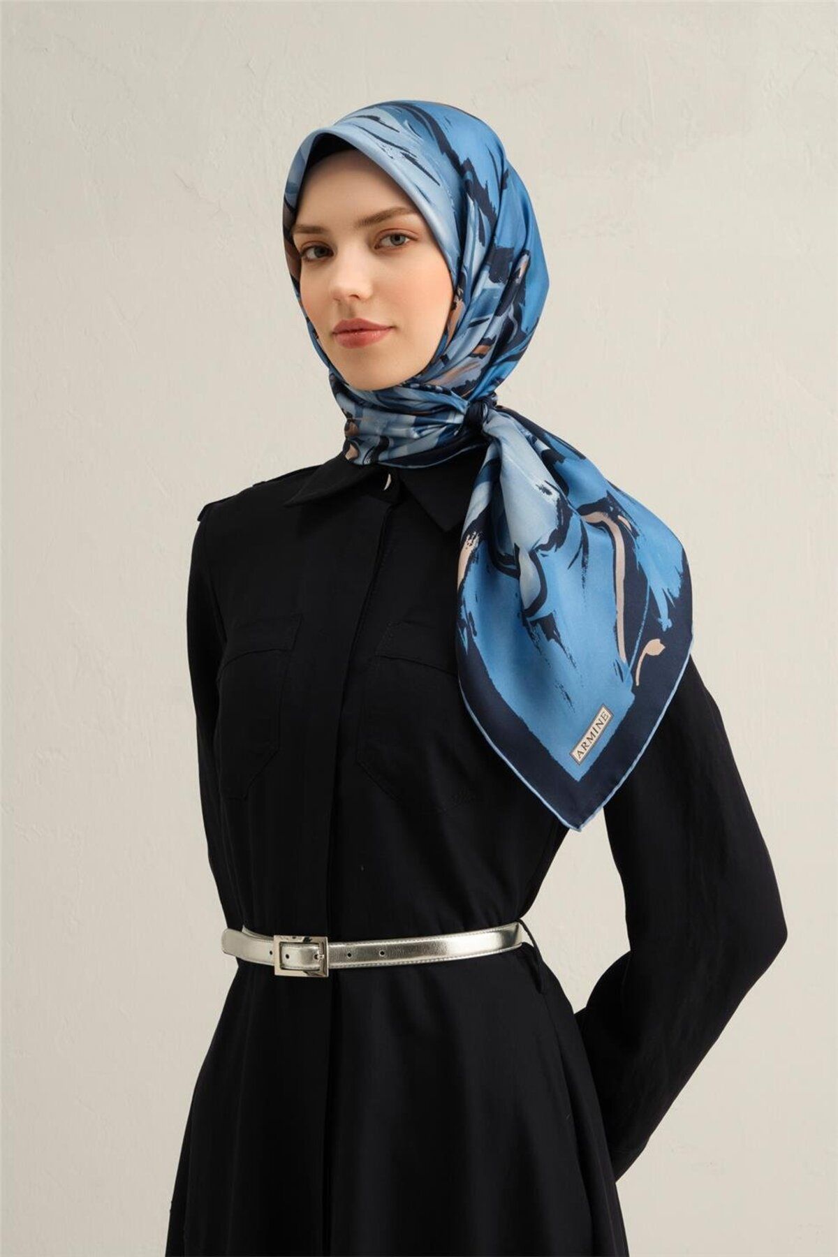 Desenli Saf Ipek Twill Eşarp 9337- 81 - 2