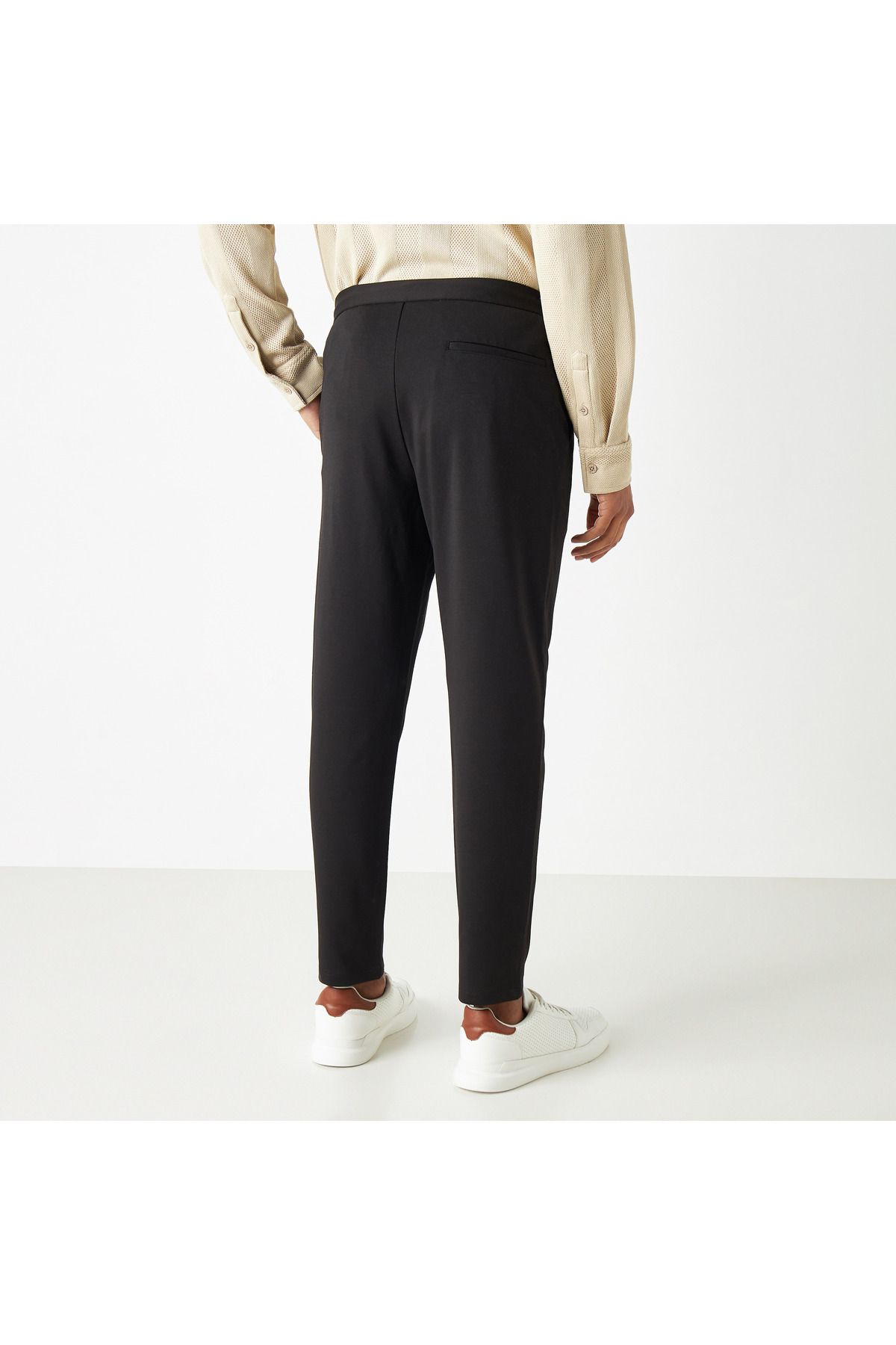Iconic-Solid Pants With Drawstring Closure And Pockets 3