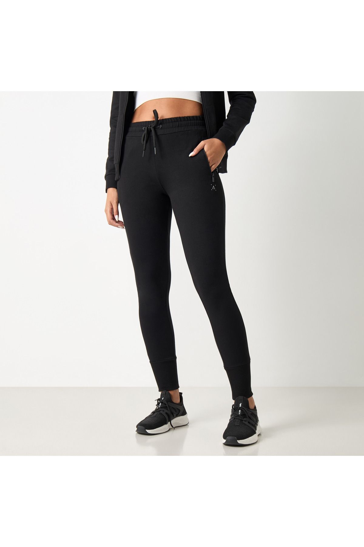 Adot-Cuffed Jog Pants With Elasticised Waistband And Drawstring 1