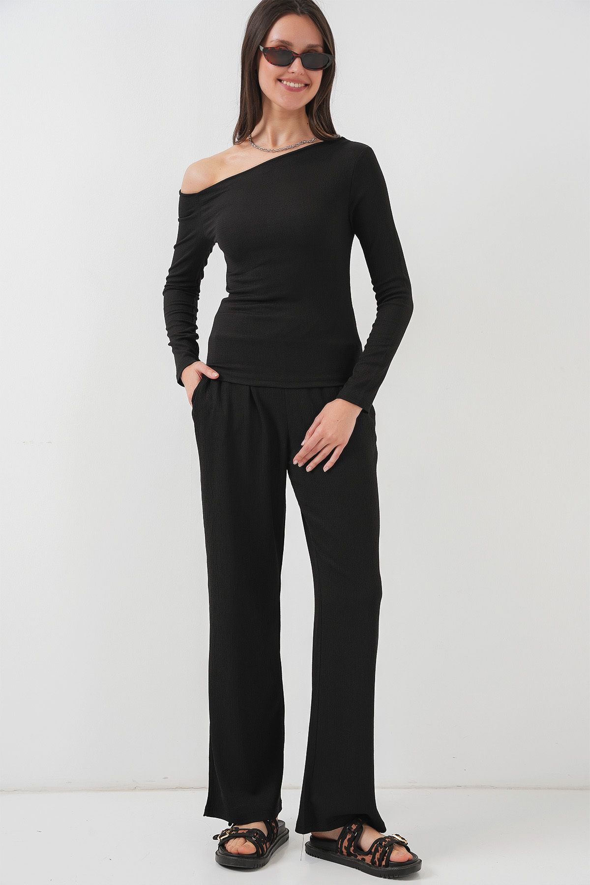 Bigdart-6708 Off Shoulder Bottom Top Set - Black 3