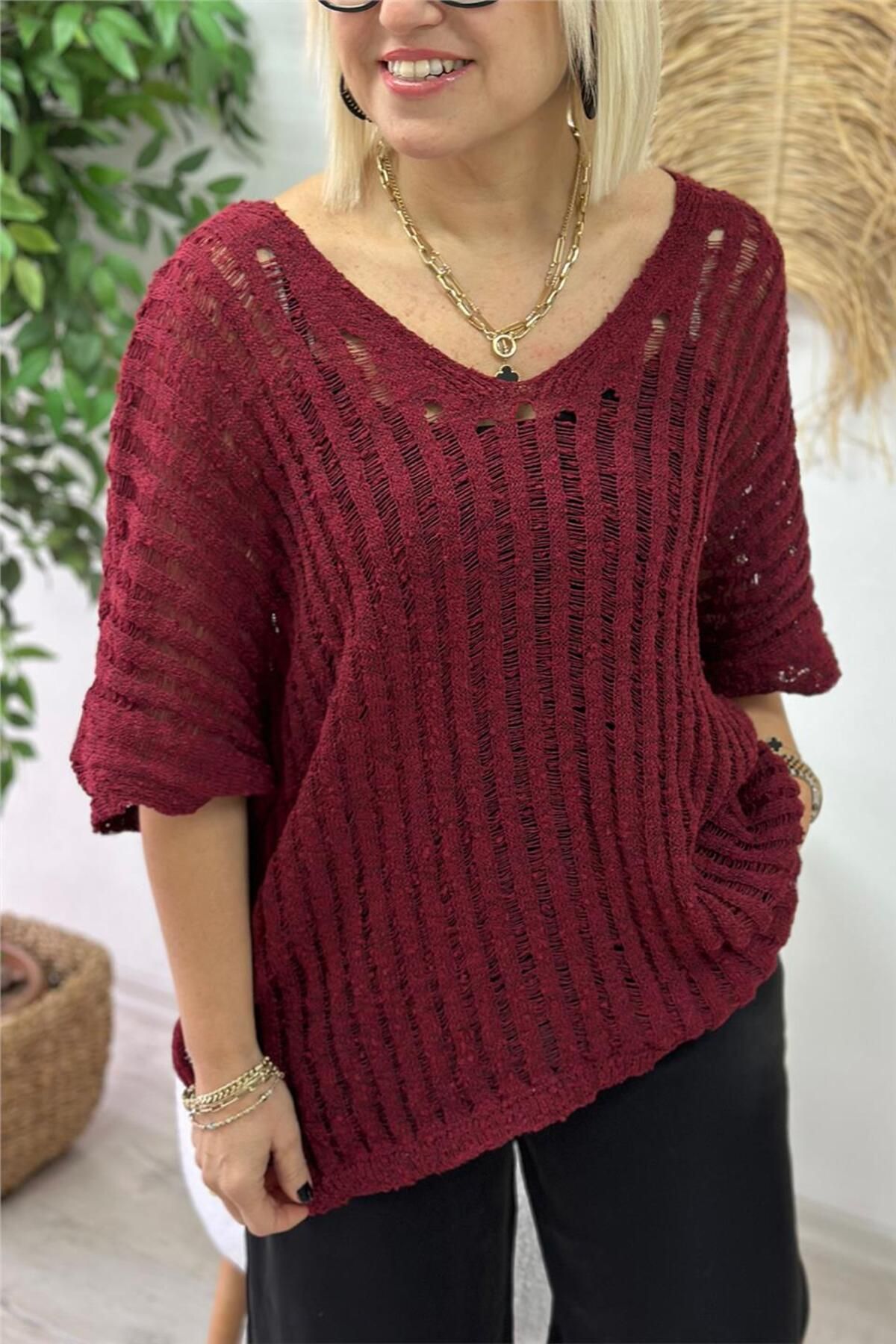 By Esra Celkan-Burgundy Front Back V-Neck Openwork Loose Knitwear 2