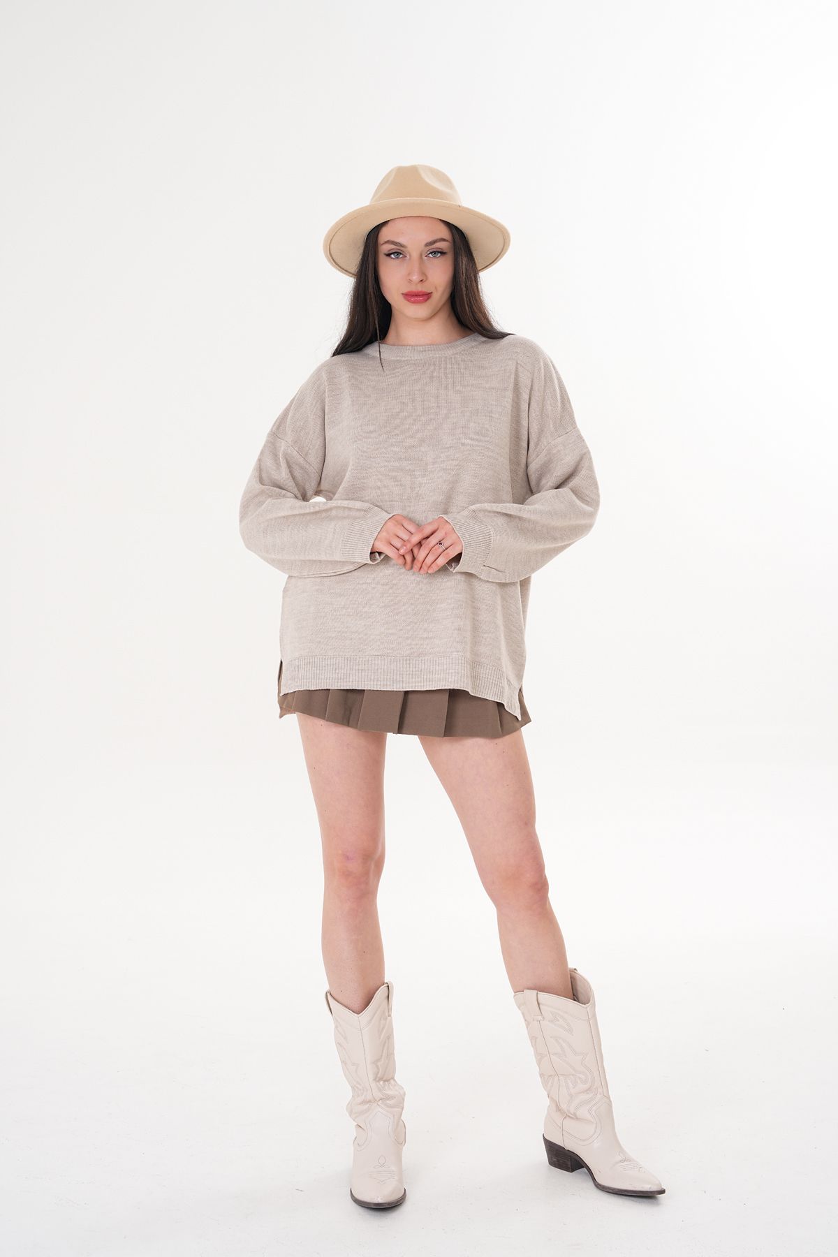 GND-Crew Neck Slit Detailed Ayla Model Sweater 4