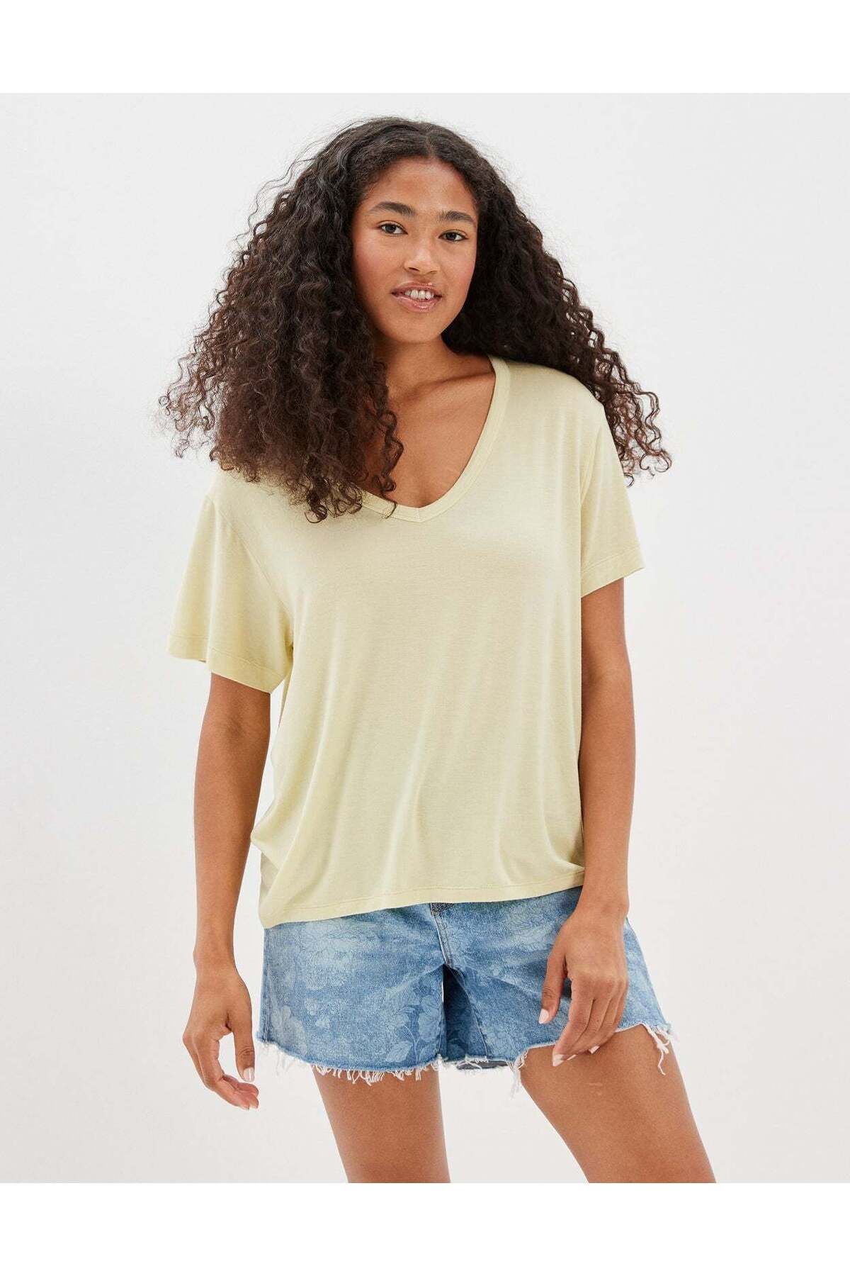 AMERICAN EAGLE-AE Oversized Soft & Sexy V-Neck T-Shirt 2