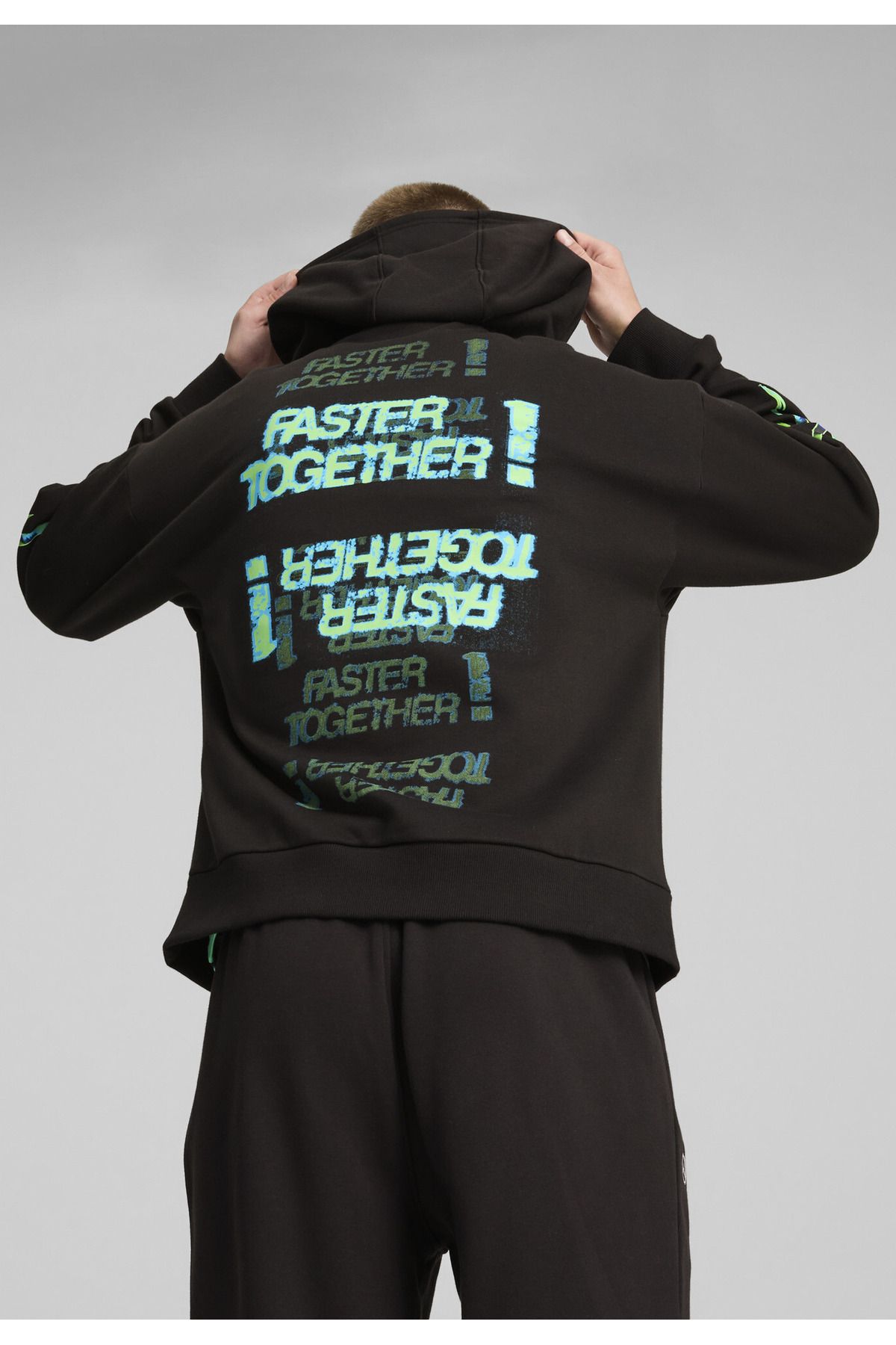 Puma-Mercedes-AMG Petronas F1® Neon Energy Hoodie 3