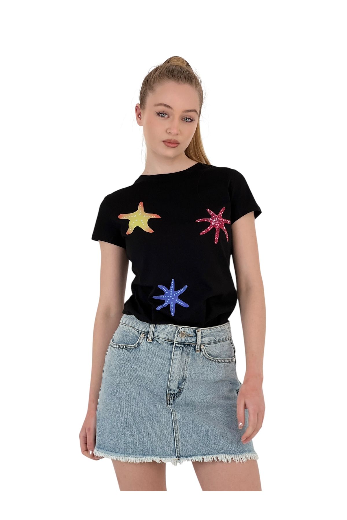 Miss Poem-Women's Star Printed Short Sleeve Summer Black T-Shirt 4