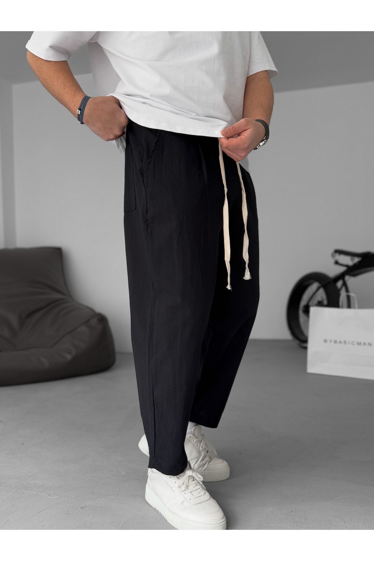 BYBASICMAN-Black Loose Fit Linen Trousers Jj-181 3