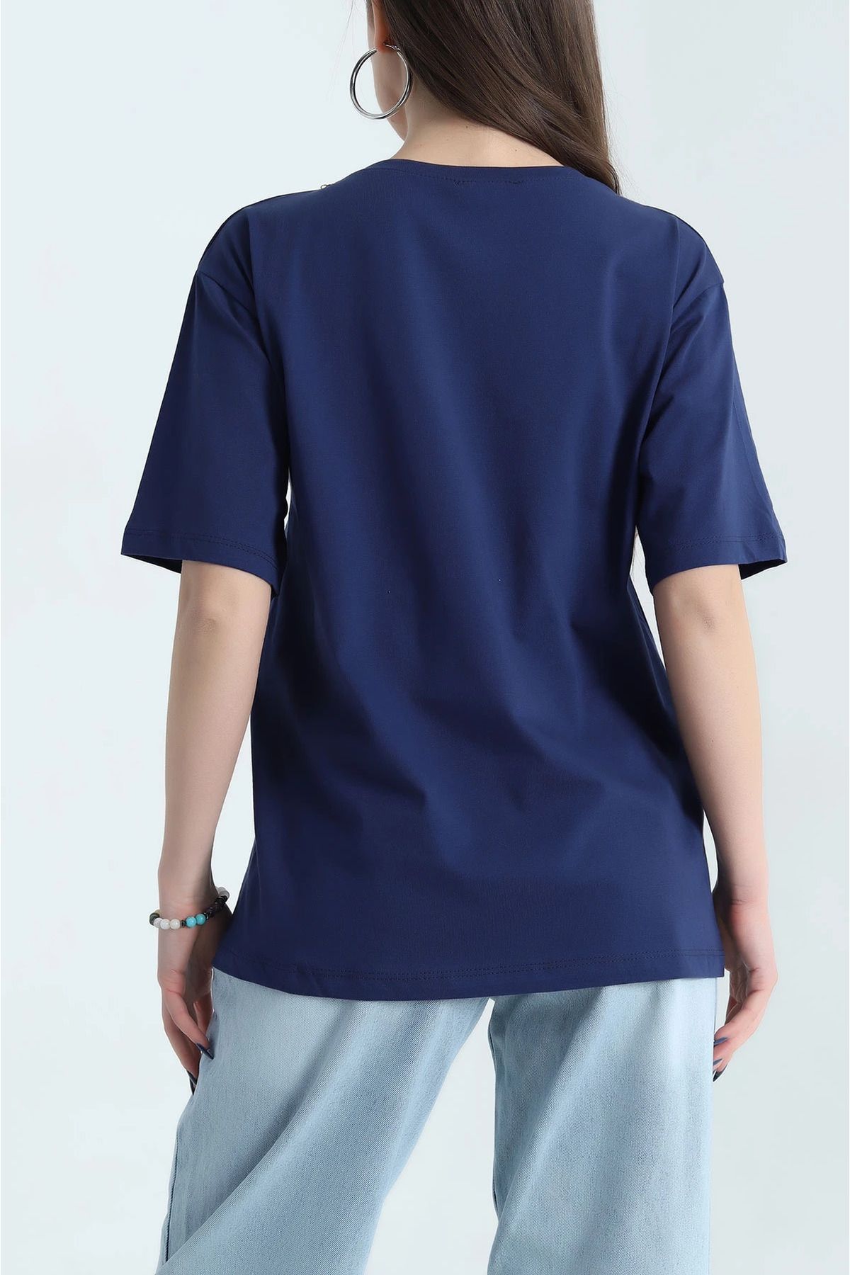 vuvutasarım-New Season Navy Blue Single Jersey T-Shirt with Necklace Accessories 3