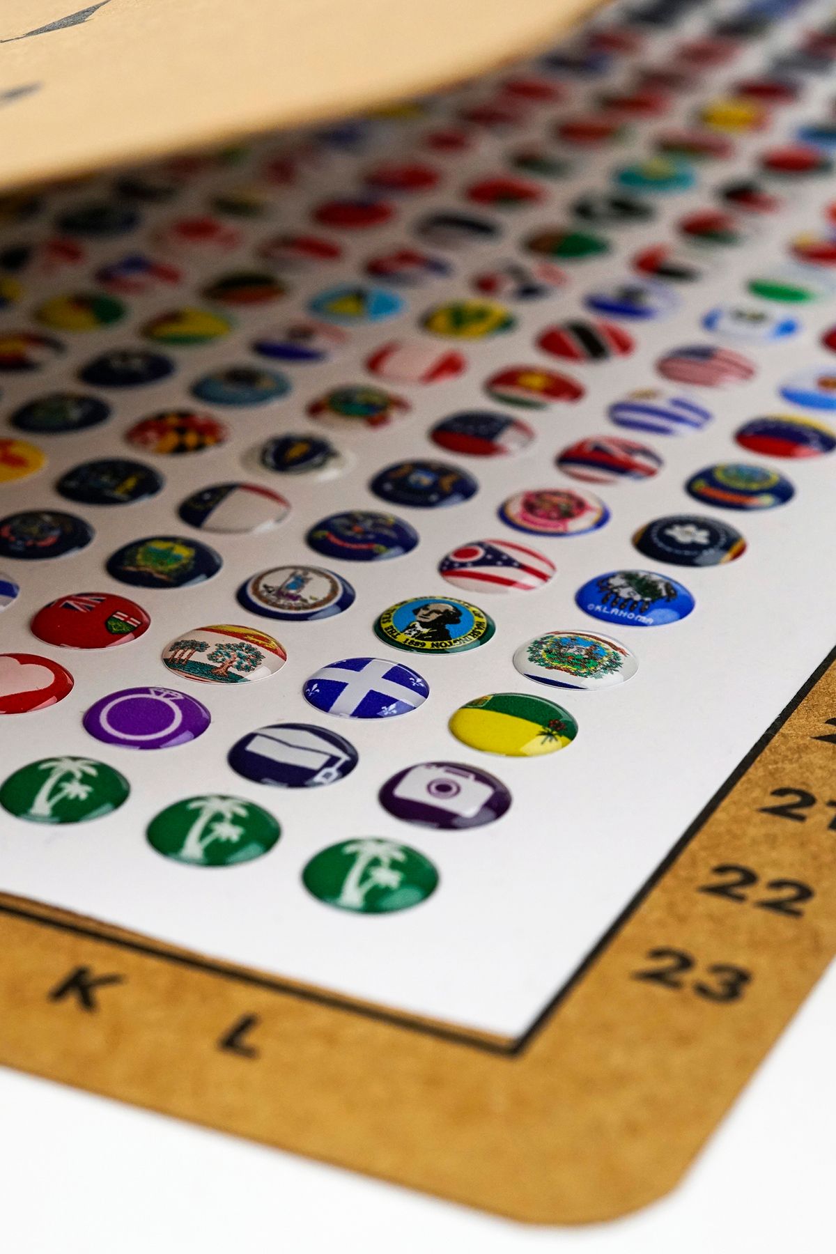 Colorfull Worlds-Marker Pin for World Map - Country Flags and Symbols 7