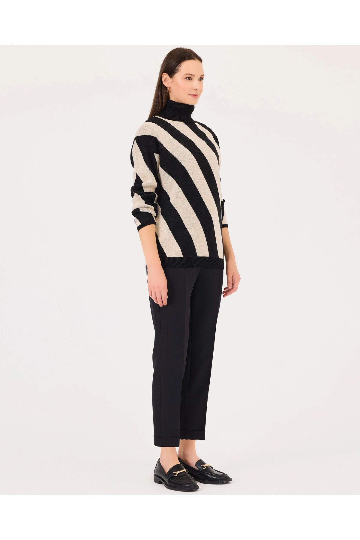 SEÇİL-Striped Knitting Sweater with Streifen Collar 2
