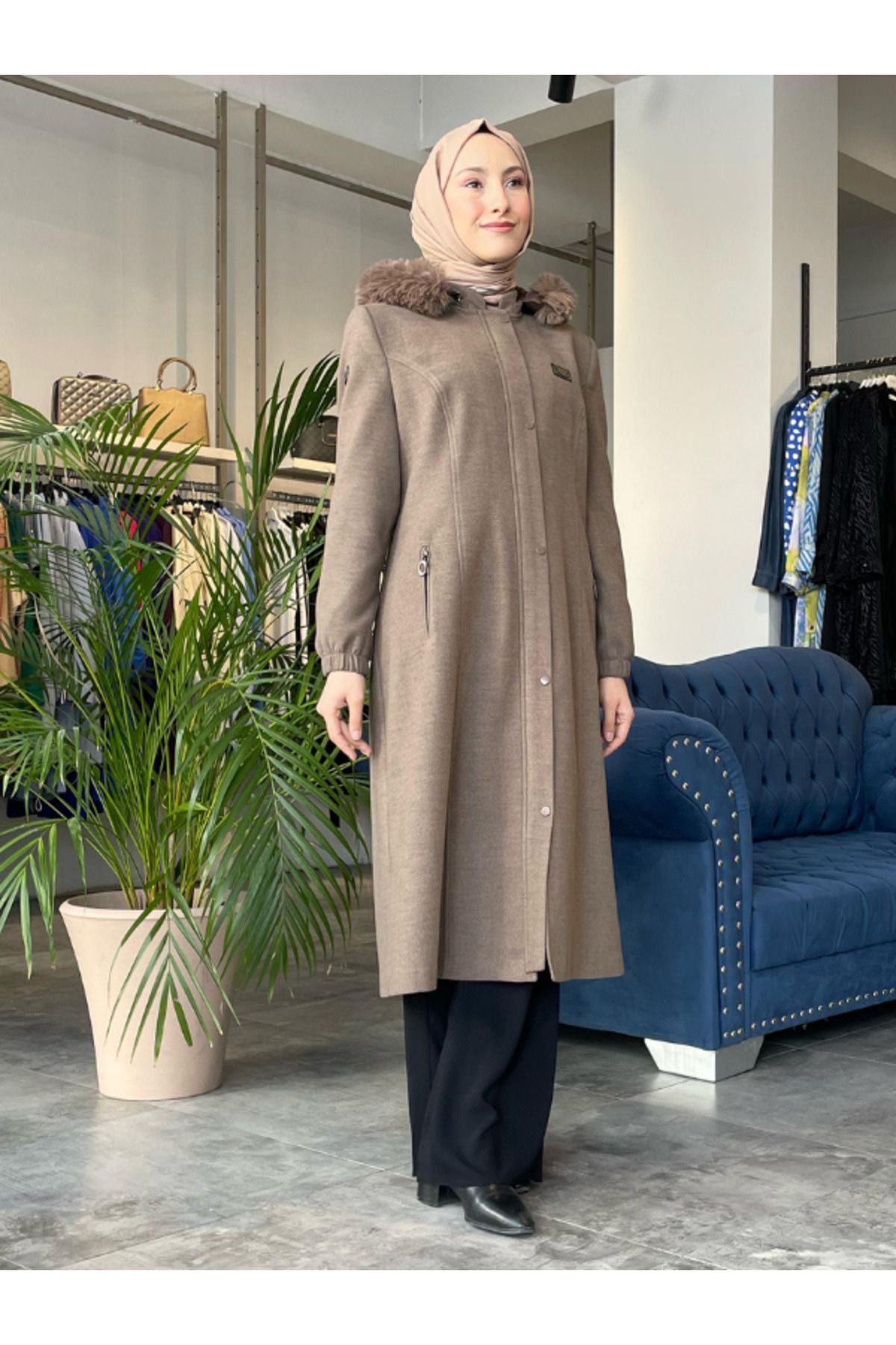 KAREN-Women's Large Size Stamp Coat 748 5
