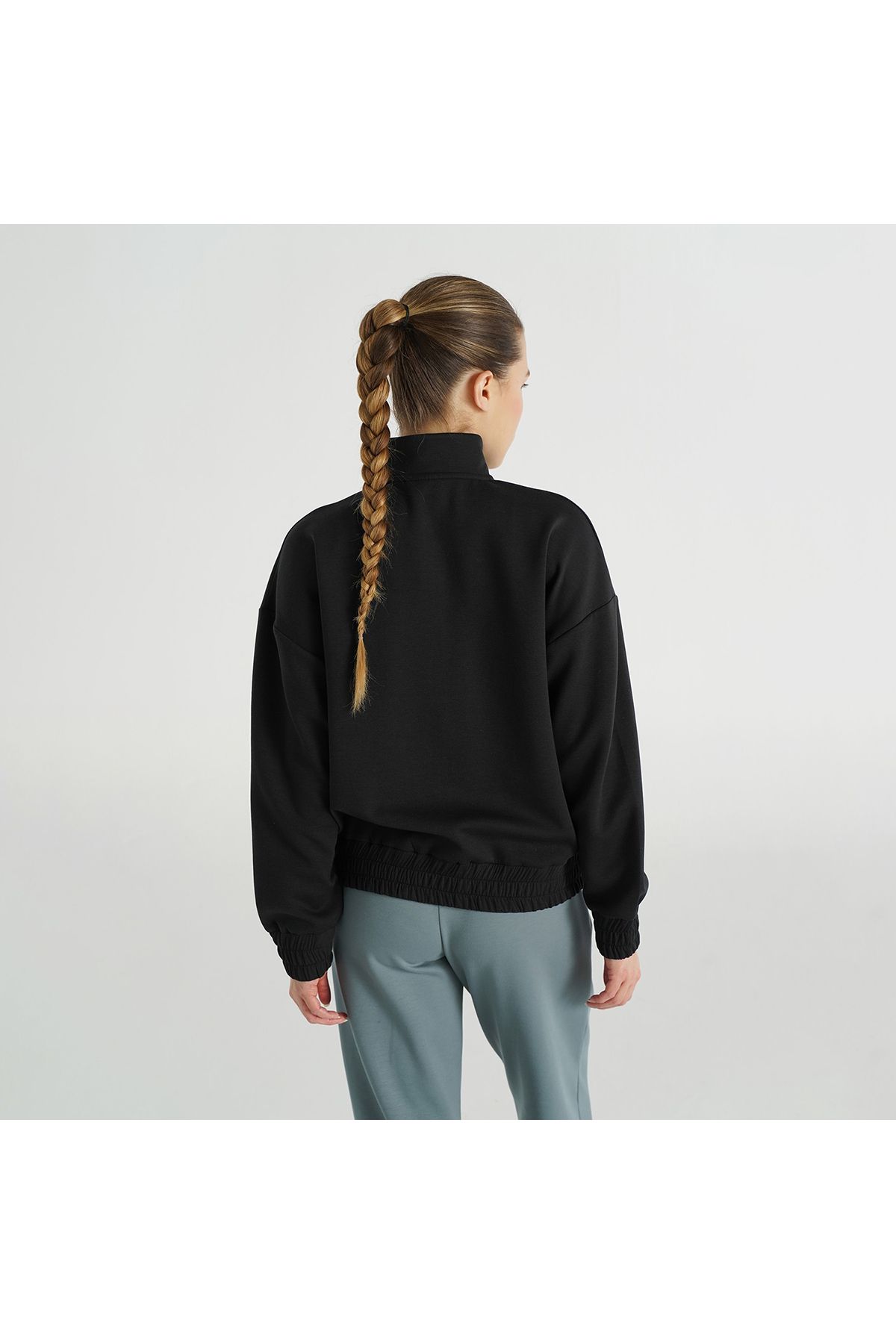 hummel-Jachetă neagră pentru femei Sabrina cu guler vertical 2