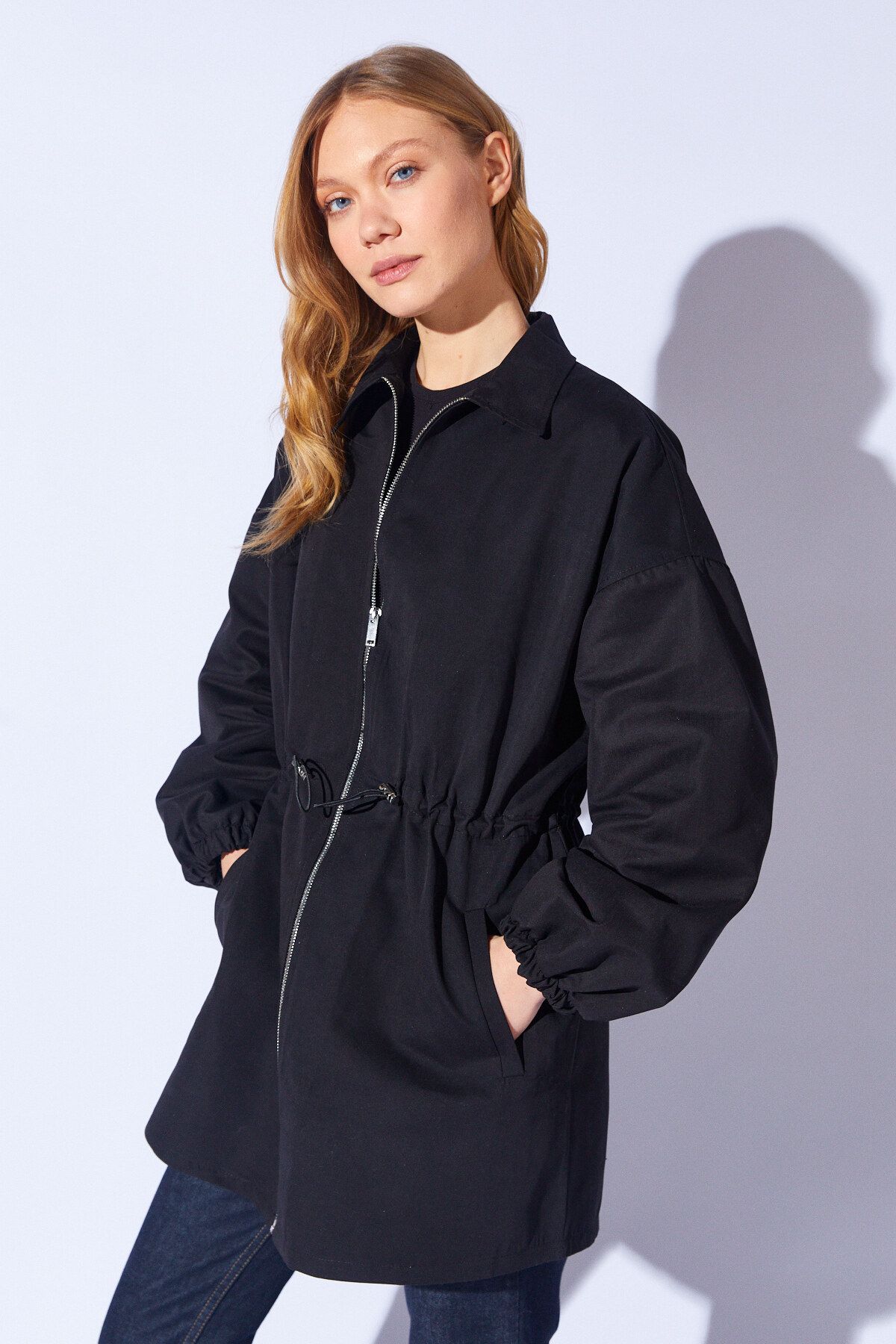 Manche-Drawstring Waist Water Repellent Raincoat Women's Trench Coat |   Black 7