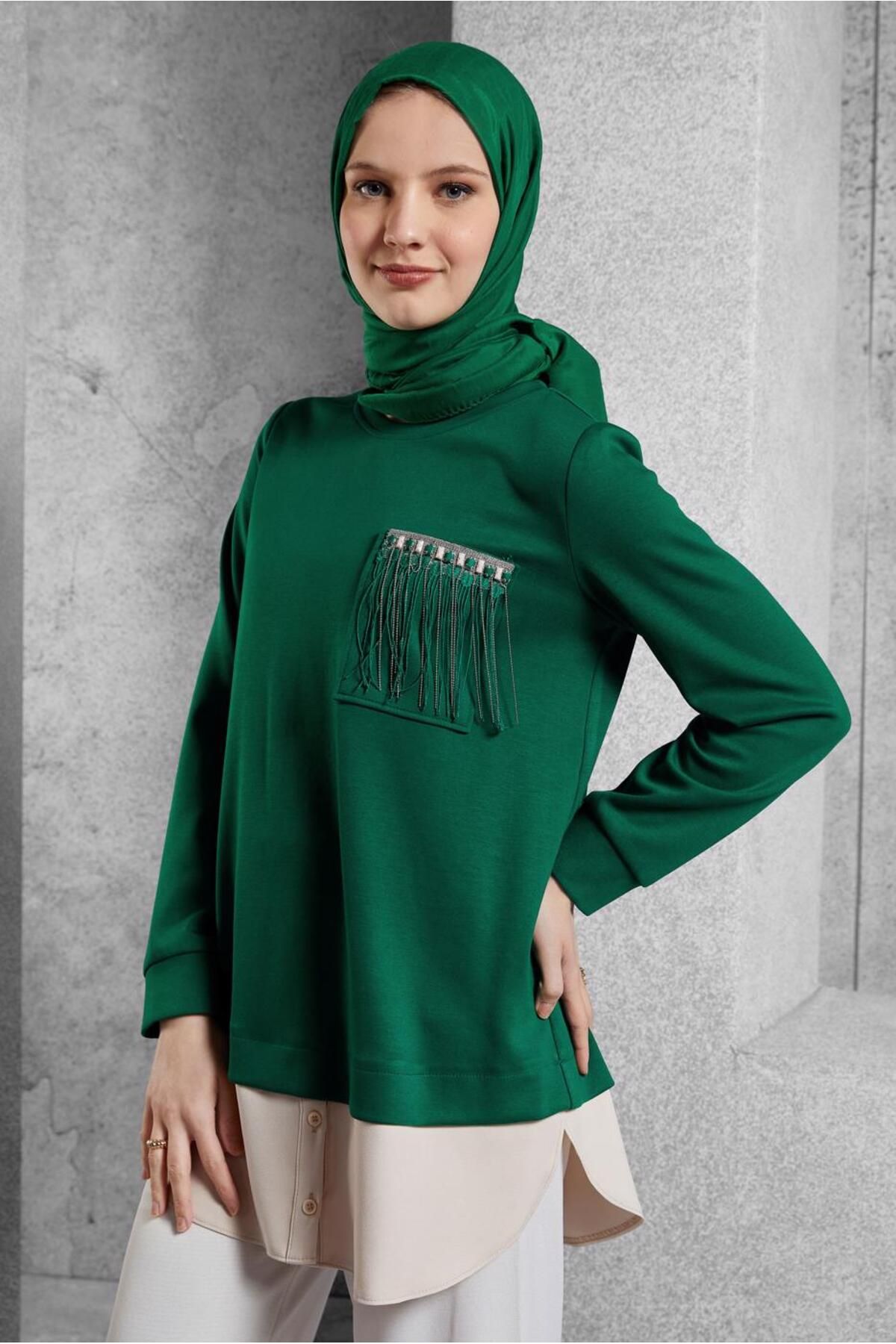 تونیک ورزشی تزیین شده 45153 Alvina