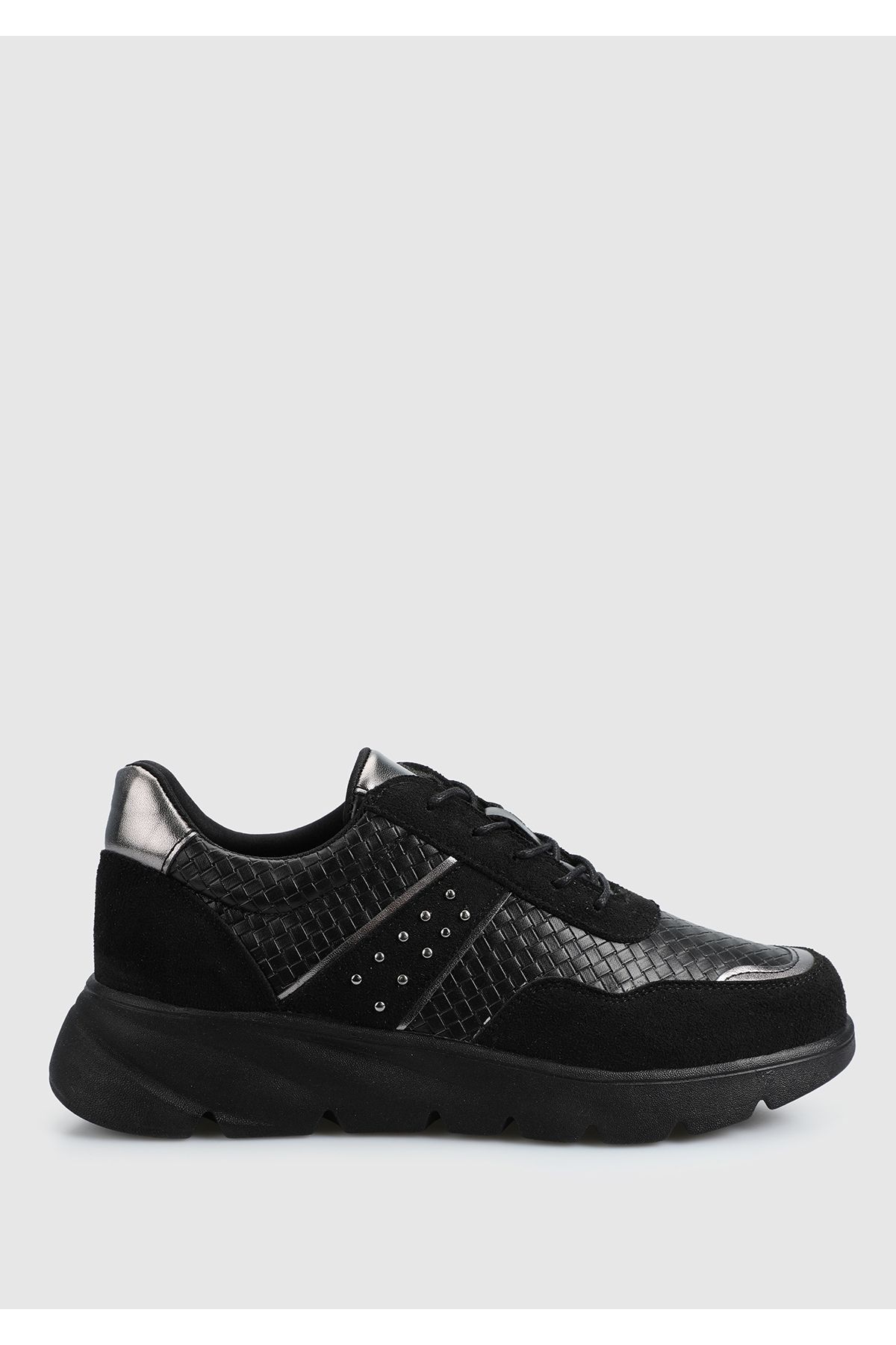 Provoq-Black Women's Sneaker 1