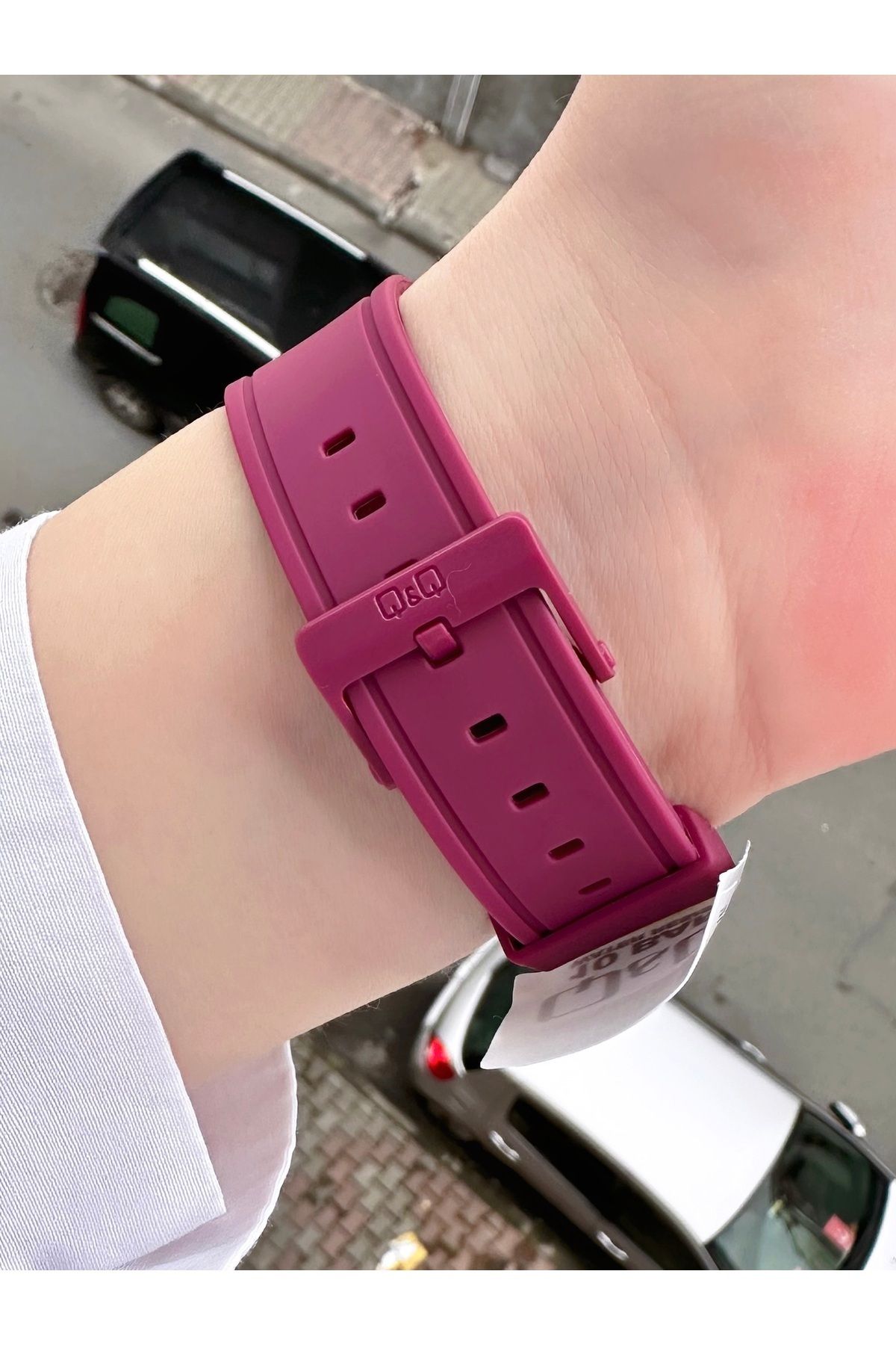 Q&Q-3p630 Women's Wristwatch 3