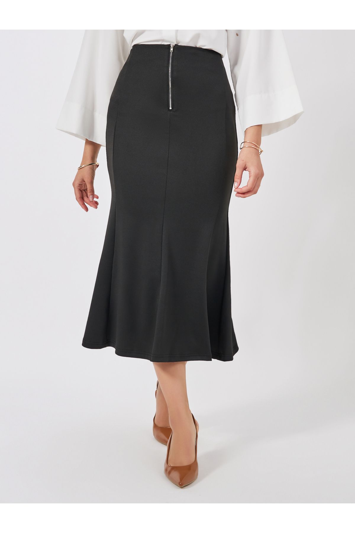 Styli-Fit And Flare Midi Skirt with Half Zipper 1