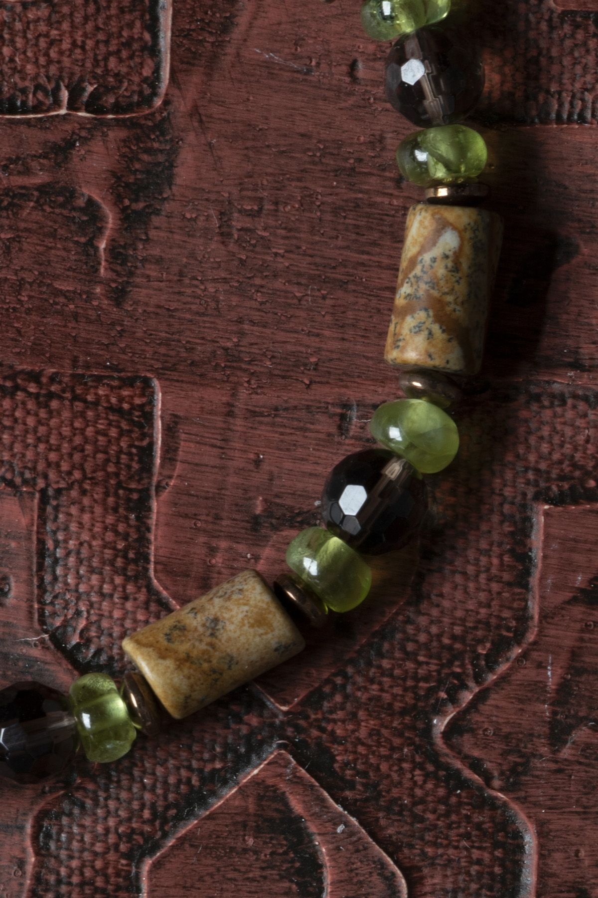 Saff Doğal Taş-Certified Natural Cylindrical Cut Jasper, Facet Smoky Quartz & Zebercet (Peridot) Bracelet 3