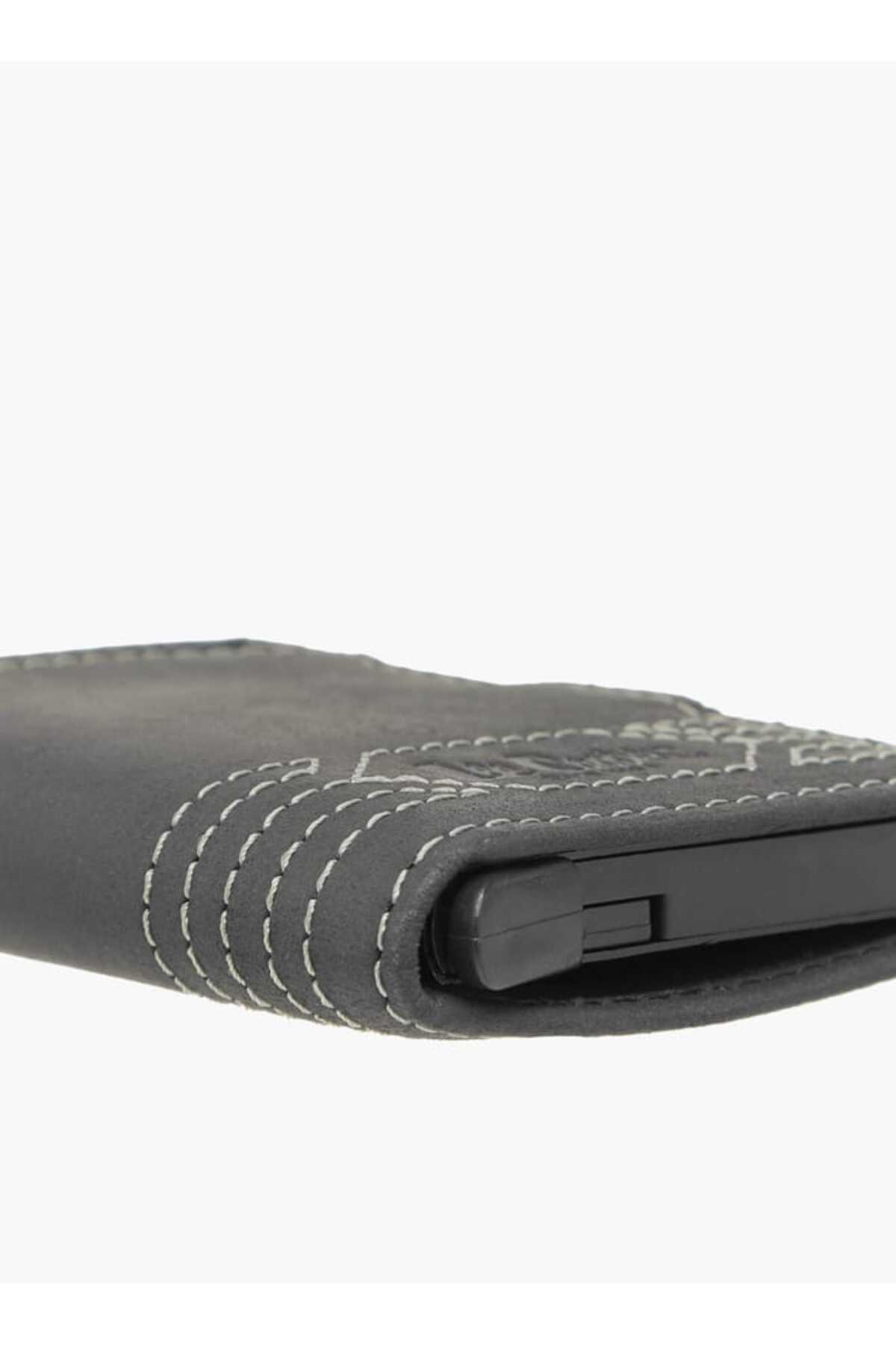 Lee Cooper-Stitch Detail Bi-Fold Cardholder 3