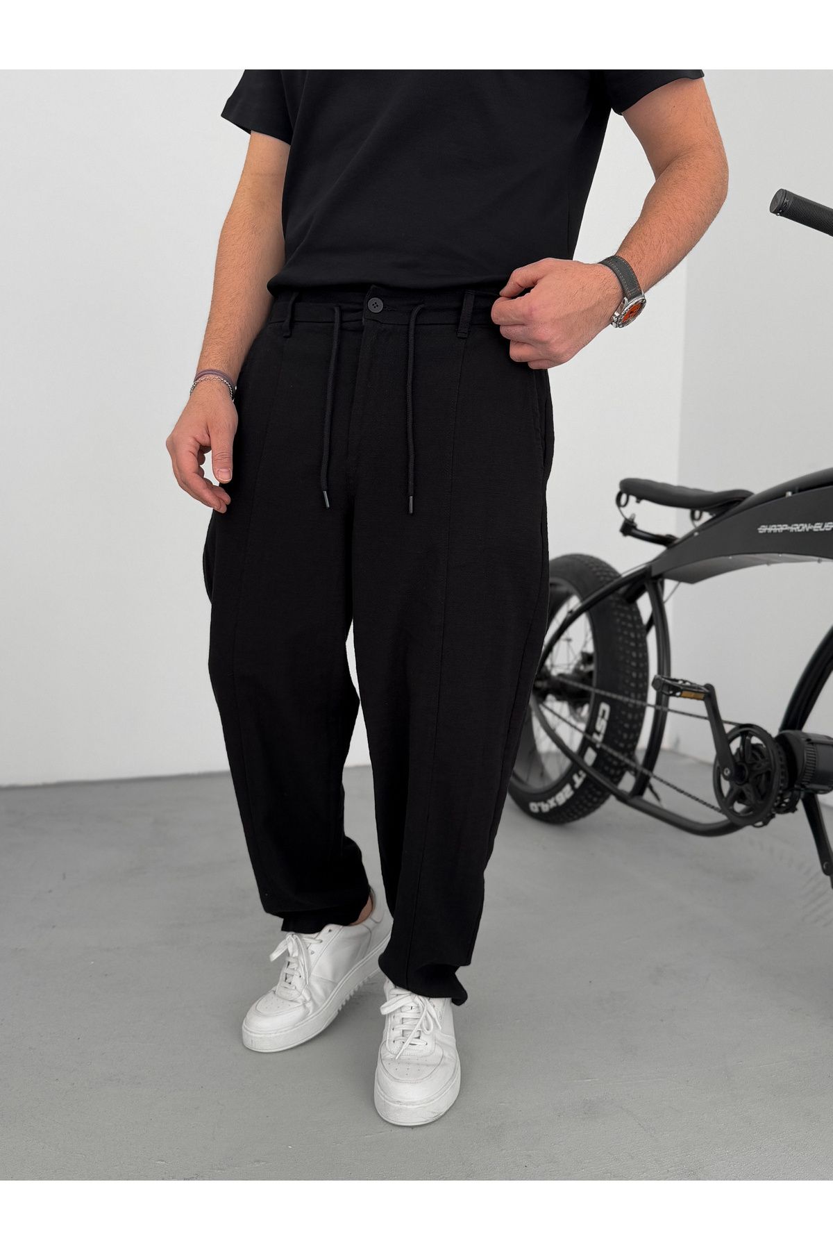 BYBASICMAN-Black Flared Stitched Carrot Cut Pants Yp-5001 3