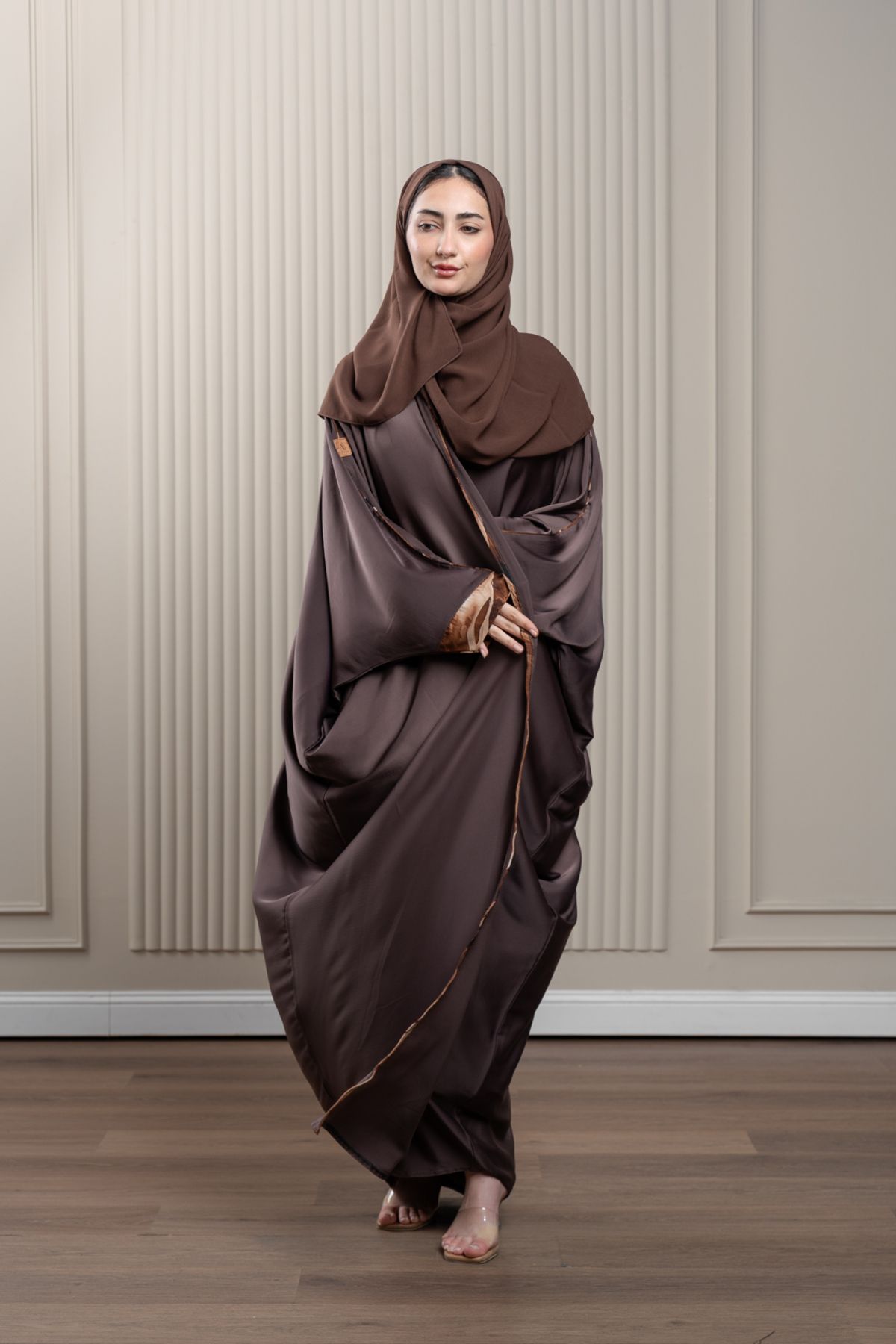 LAVİNİA-Lavinia women abaya, colored bisht, wrapped, lined, patterned piping. 5