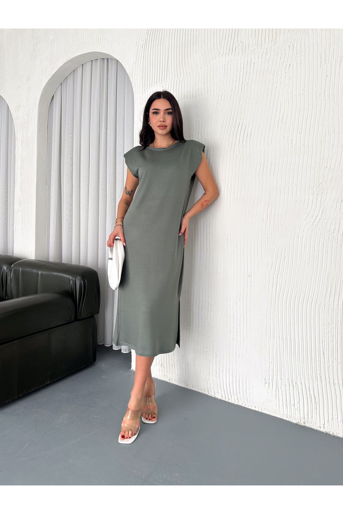 fiolin-Soft Texture Modal Fabric Padded Midi Dress 3