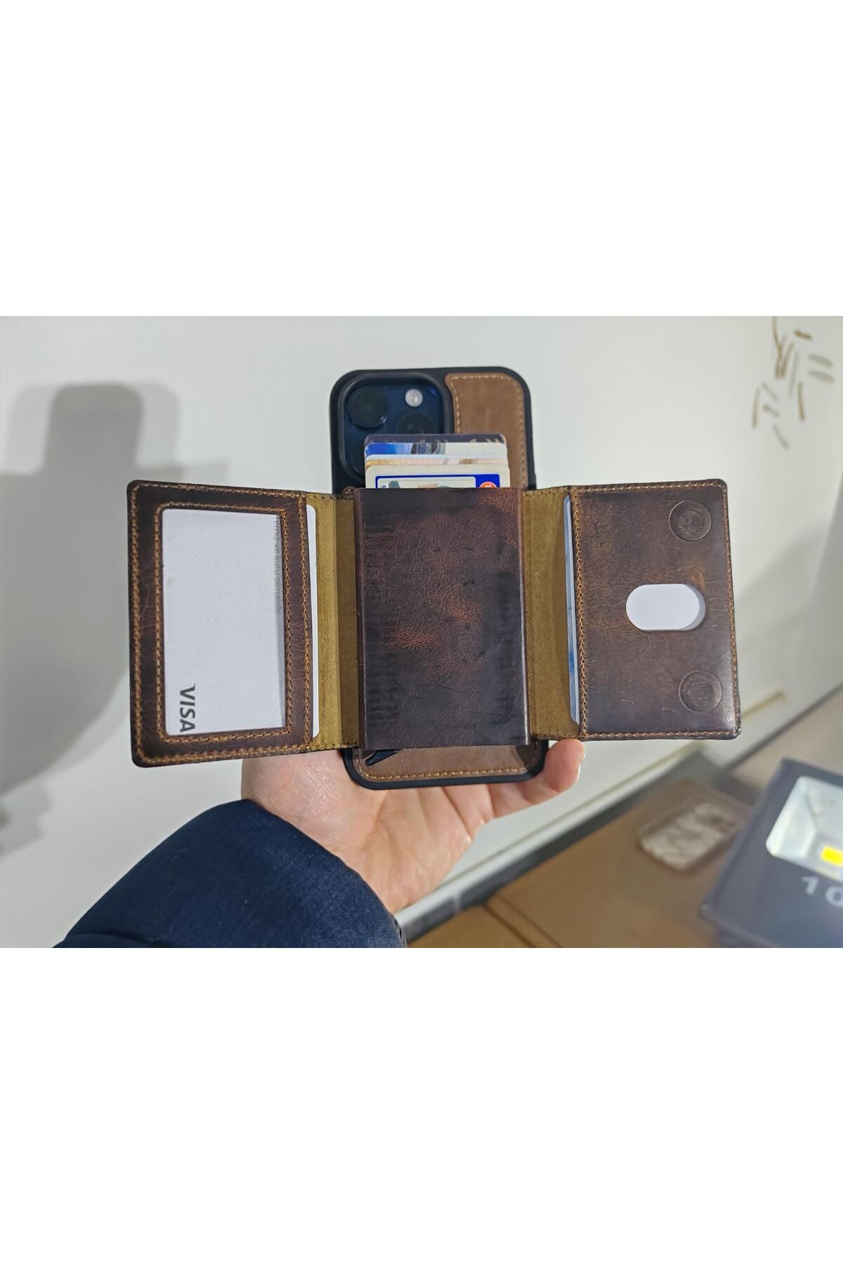 کارت دار مردانه و زنانه مکانیسم سازگار با چرم واقعی MAGSAFE ویژگی ایستاده عمودی افقی eonaks