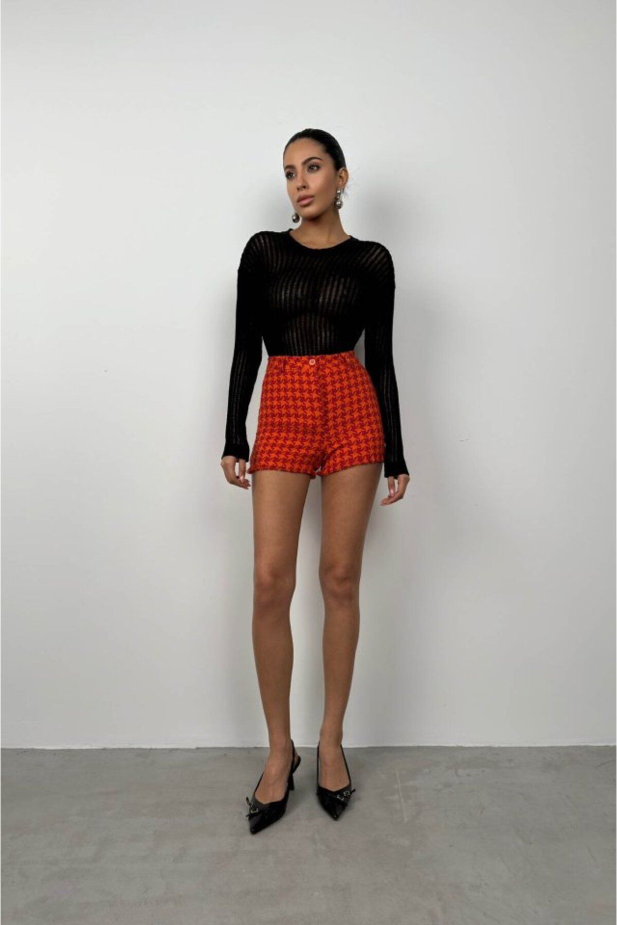 Viyamo-Houndstooth Tweed Shorts 1