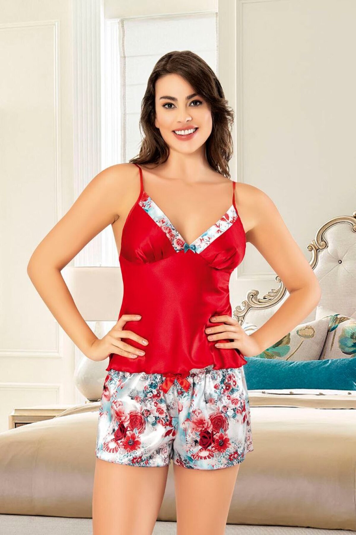 FAAL-Red Satin Lace Detailed Shorts Suit 3121 1