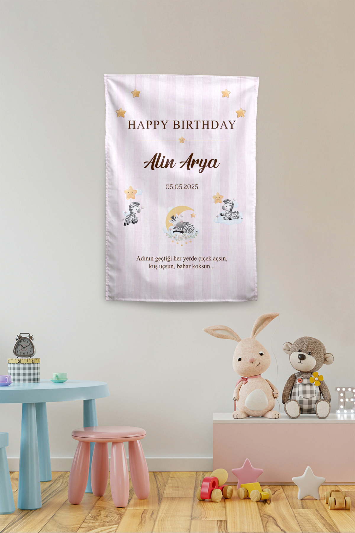 Vagonik Kişiye Özel Doğum Günü Zebra Temalı Happy Birthday Duvar Örtüsü Duvar Halısı Birinci Kalite Kumaş