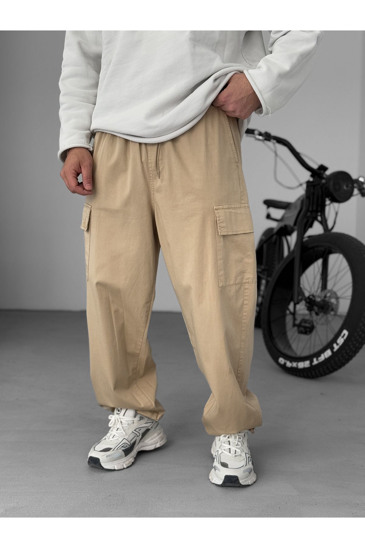 BYBASICMAN-Beige Lycra Stopper Cargo Pants Yp-4057 1