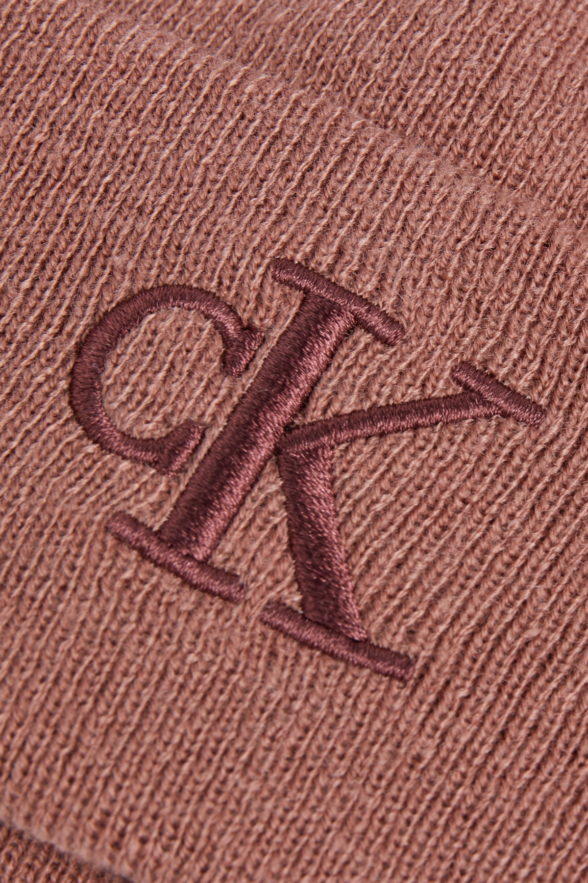 Calvin Klein-Monogram Embro Brož Typ Bílý semiš s kapucí 3