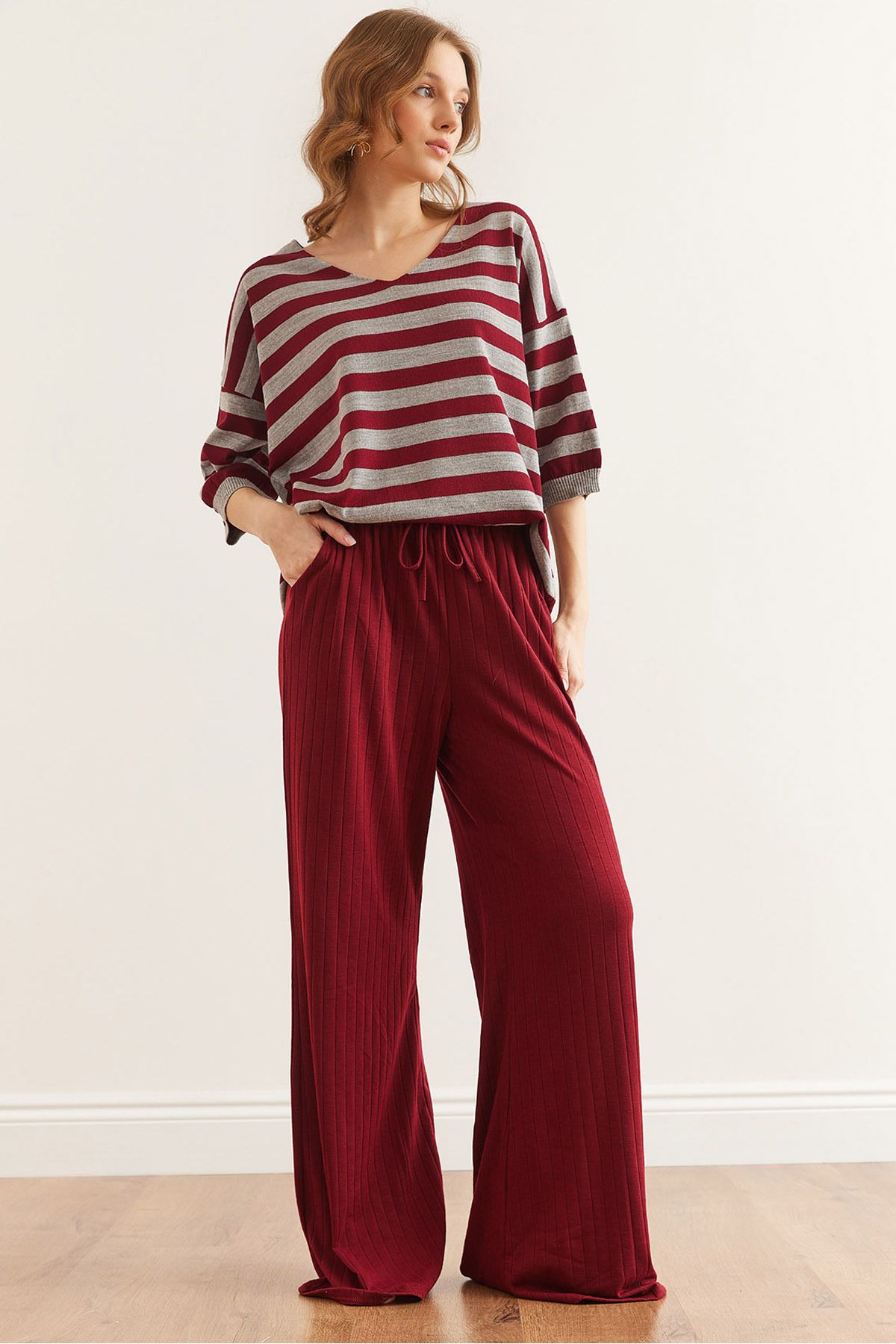 Olalook-Pantaloni de pijama groși cu nervuri burgundy - PJMA lejer cu șireturi și buzunare- 0000003 1