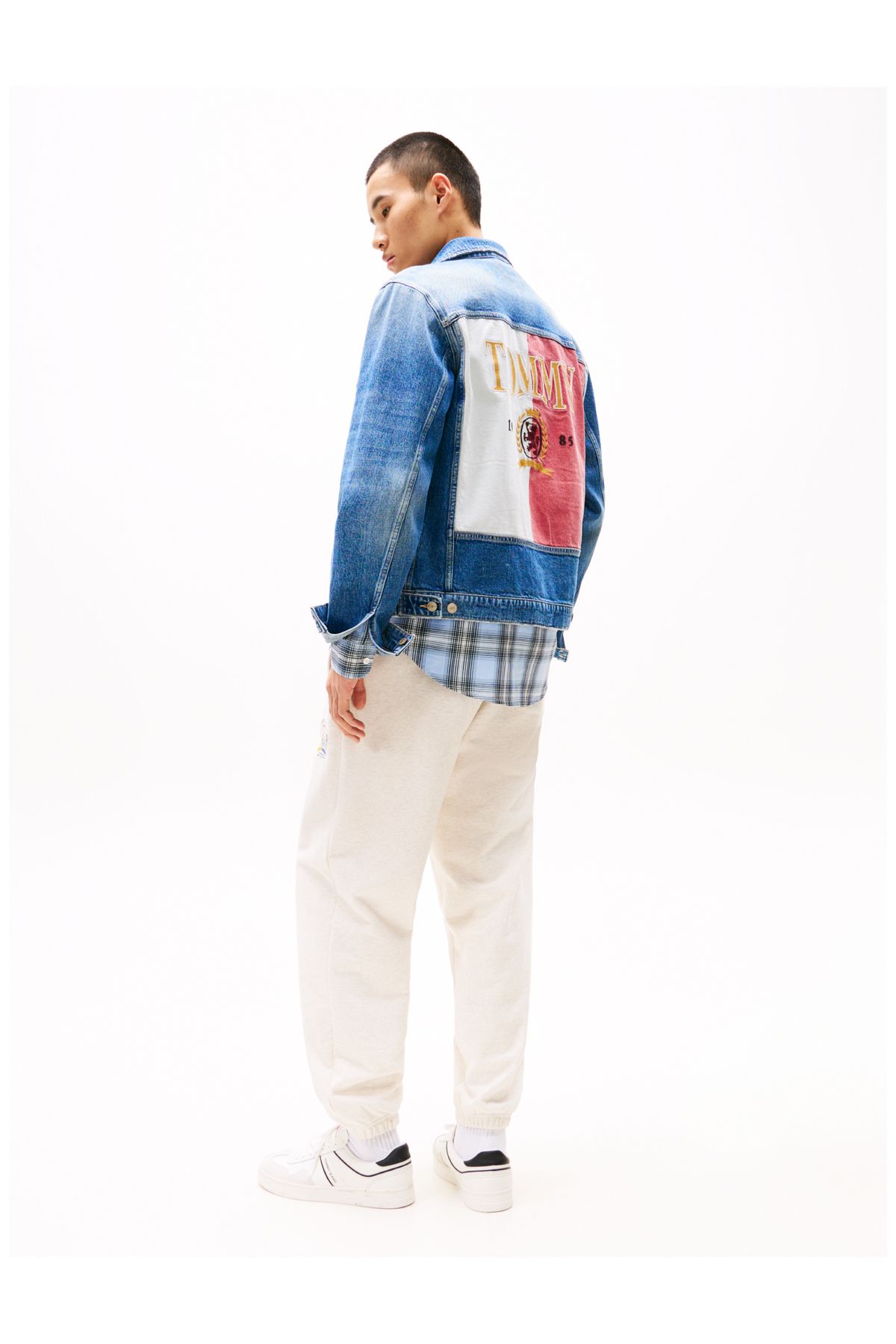 Tommy Hilfiger-RYAN REG TRK JK RWB EXT - BI5135 Model Dámská obuv 3