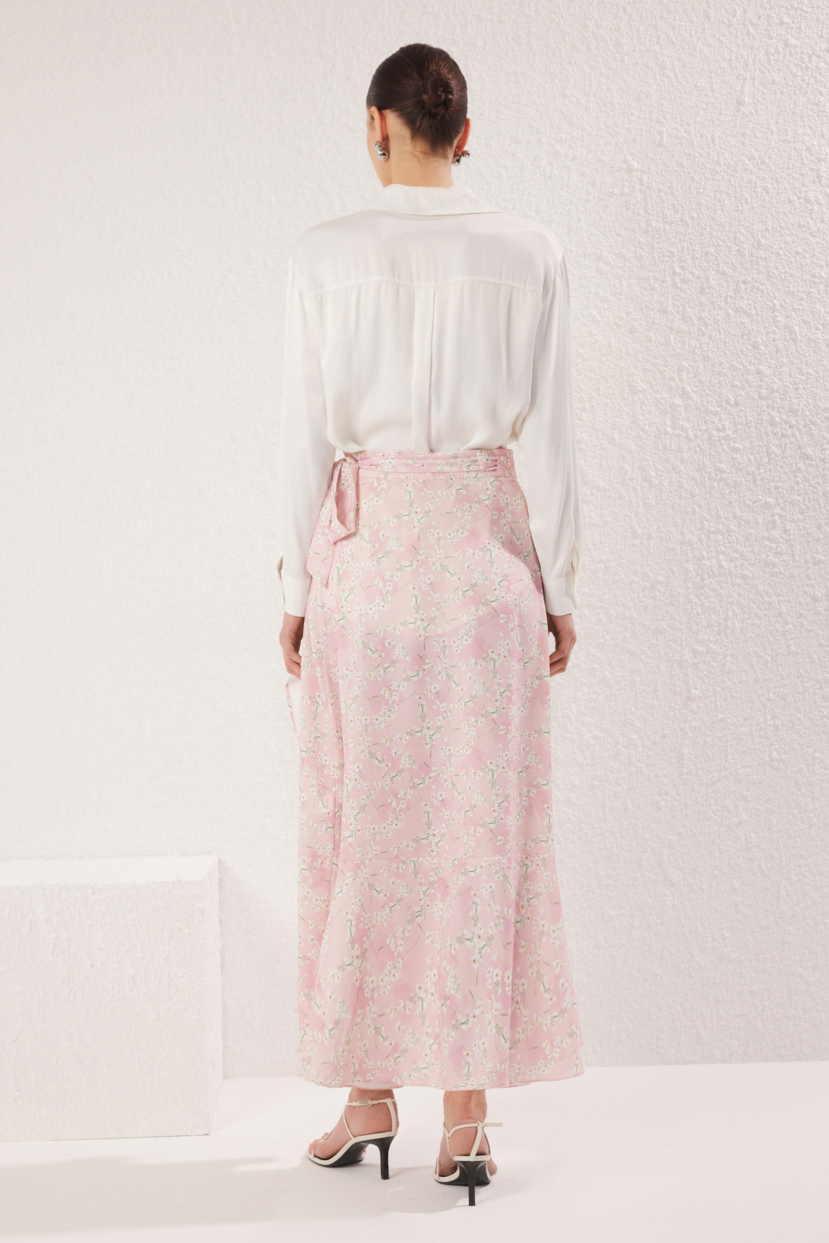 Trendyolmilla  Pudra Çiçekli Kruvaze Dokuma Etek TCTSS25EE00006 - Görsel 9