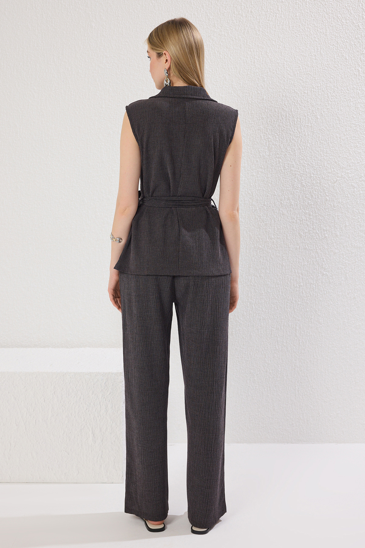 Trendyolmilla  Antrasit Kruvaze Kapama Wideleg/Geniş Paça Örme Alt-Üst Takım TWOSS25AU00005 - Görsel 4