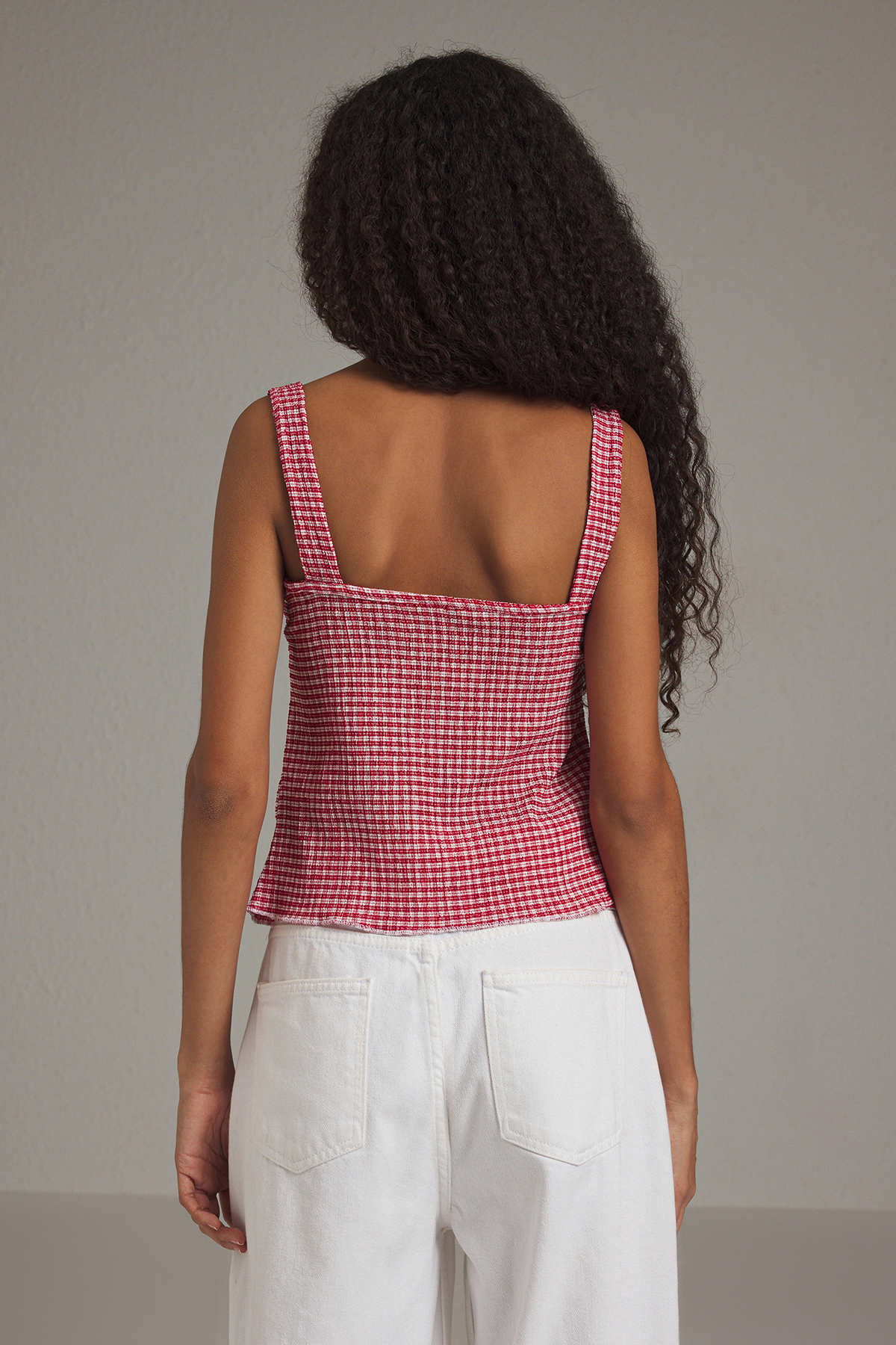 Trendyolmilla  Kırmızı Pöti Kare Desenli Bağlama Detaylı Esnek Örme Bluz TWOSS25BZ00234 - Görsel 8