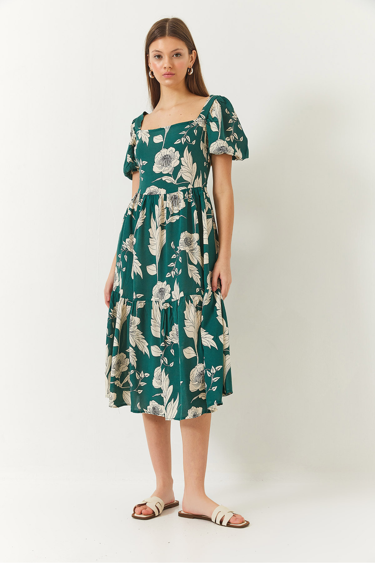 Bianco Lucci-Damenkleid aus Viskose mit quadratischem Ausschnitt und Wassermelonenärmeln und Blumendruck 60261441 5