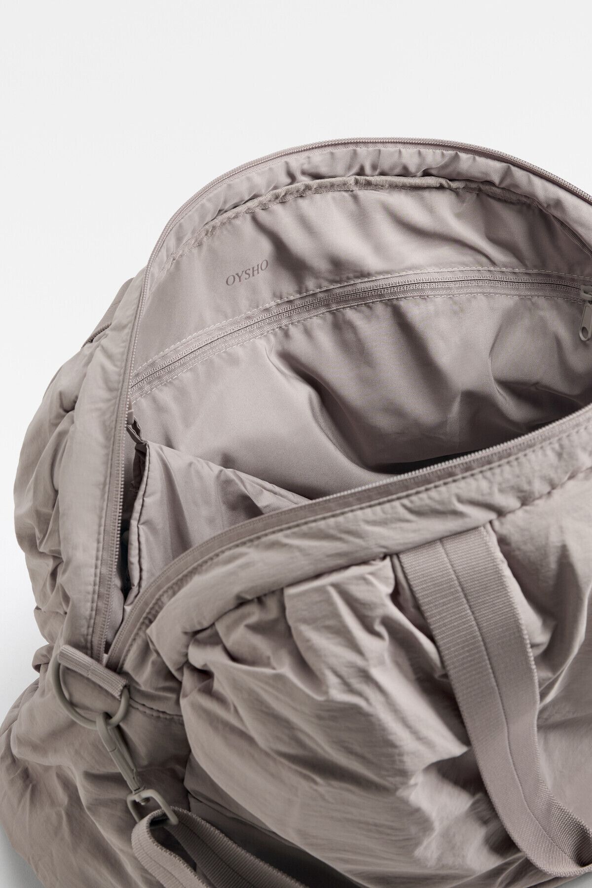 Oysho-Ruched technical bag 4