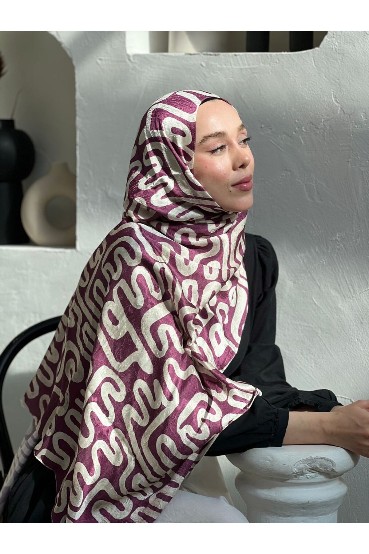 Modakaşmir-Abstract Wave Pattern Shiny Bamboo Shawl 2