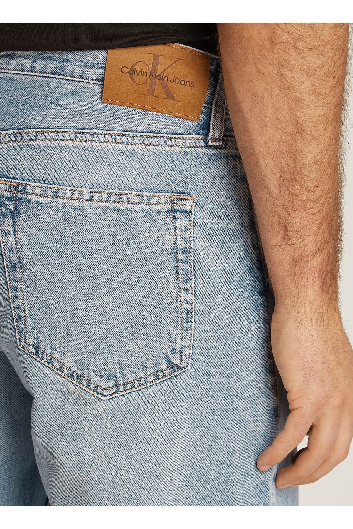 Calvin Klein-Laza szabású férfi farmer nadrág Calvin Klein 90-es stílusban 3