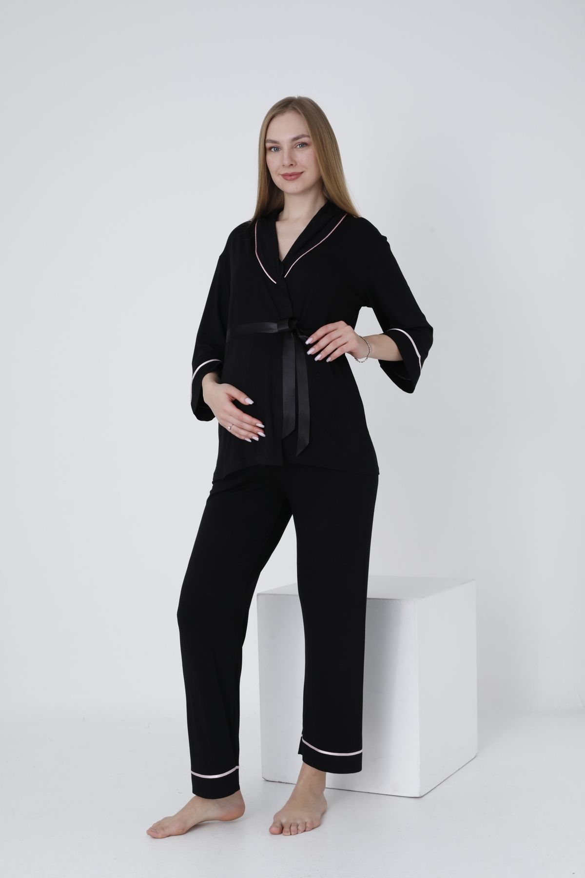 Miss Dünya Lissa-Pregnant and Maternity Pajamas Set with Front Tie and Large Stripe Collar 3