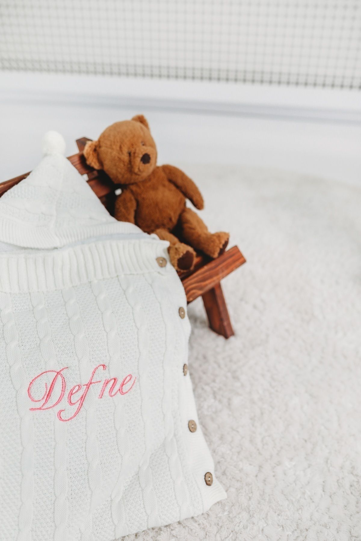 tinykiddesign Welsoft Bebek Kundağı Triko Ekru Örgülü Içi Peluş Istediğiniz Ismi Nakışla Yazıyoruz fotoğrafı 3 (önizleme)